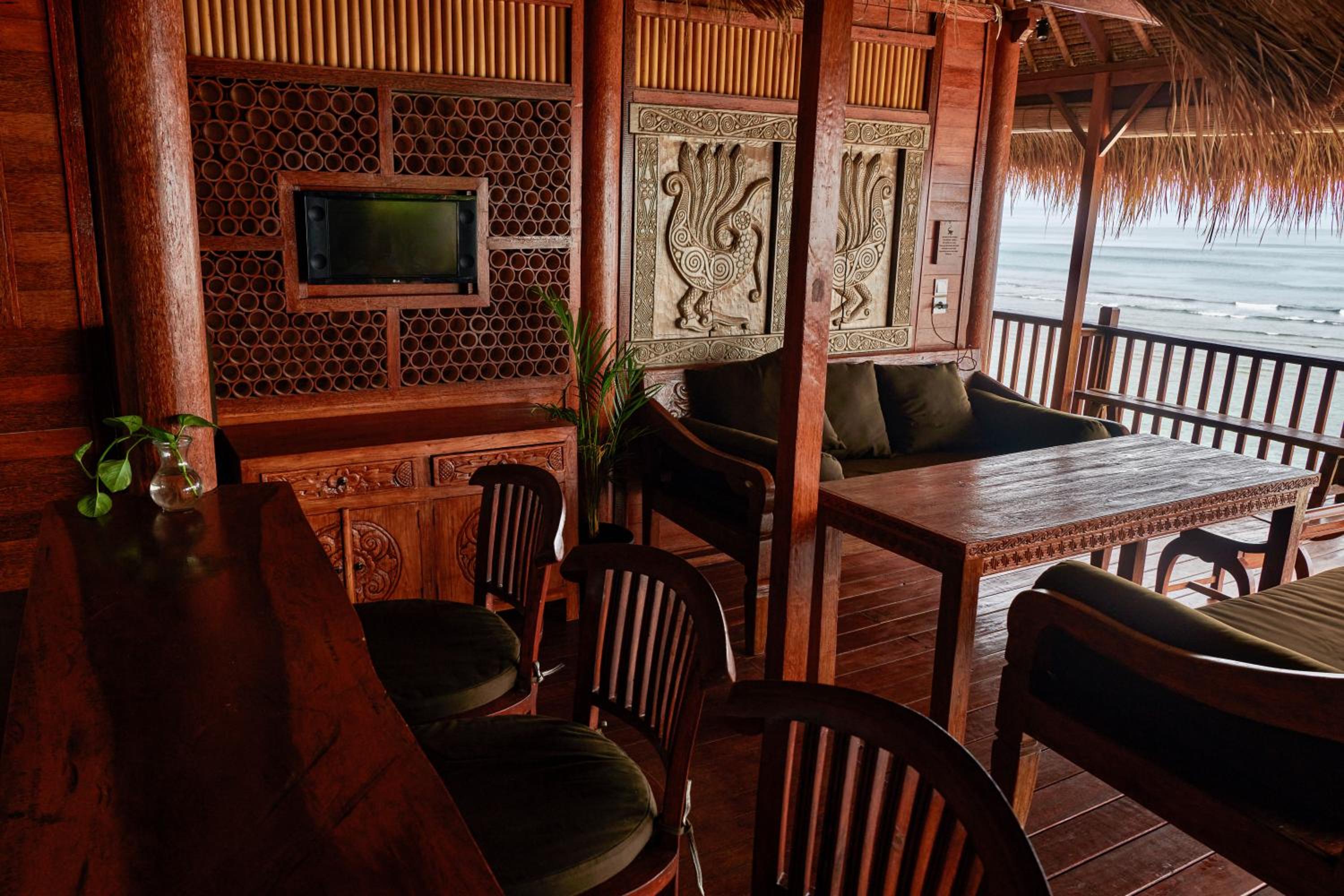 The Hidden Escapes- Stunning 2 Bedroom Villa Directly on Bingin Beach with Ocean & Sunset View view 5