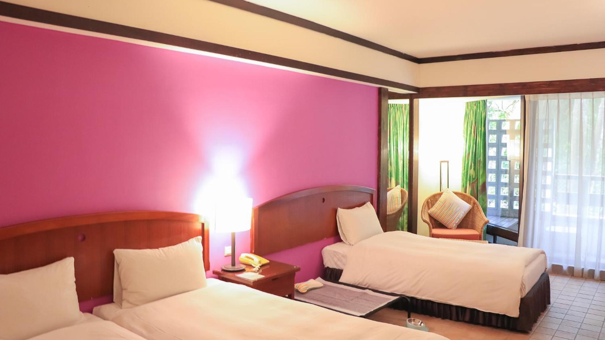 Yoho Beach Resort Kenting