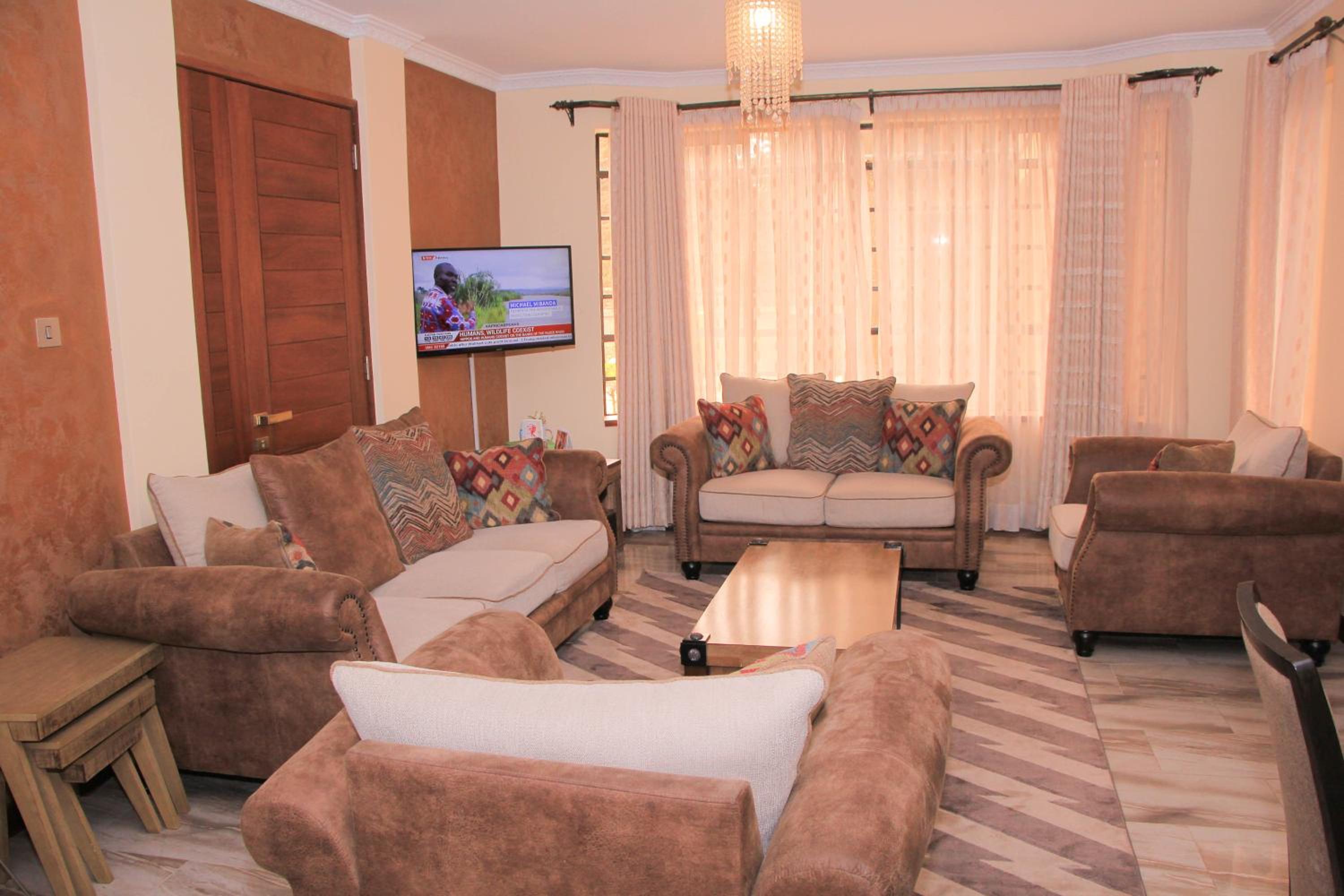 BIDA FURNISHED APARTMENTS view 2