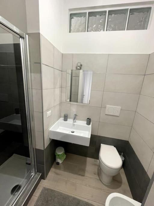 DOMUS ART SUITES MERULANA
