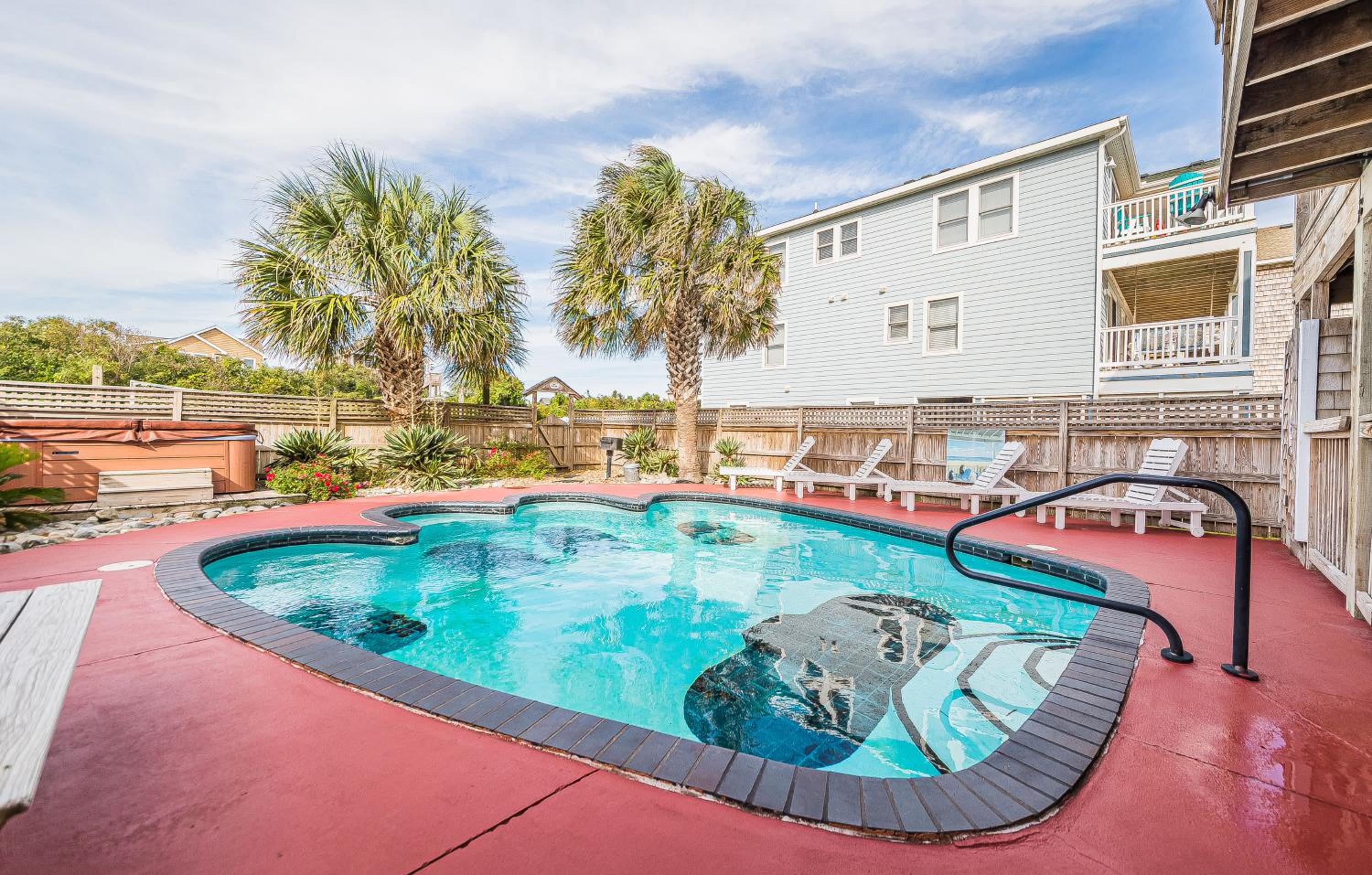 Happy Dog Days - Nags Head MP 11, Ocean View, 50 Yds to Beach, Elevator, Pool, Hot Tub, Pets OK, Flex Stays view 4