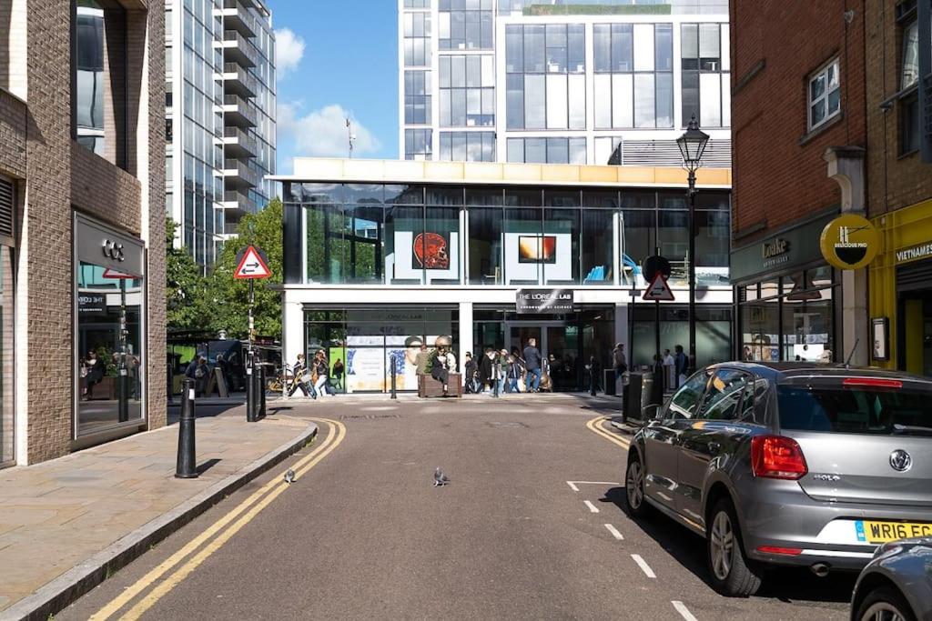 Liverpool St Shoreditch London Terrace Apartment