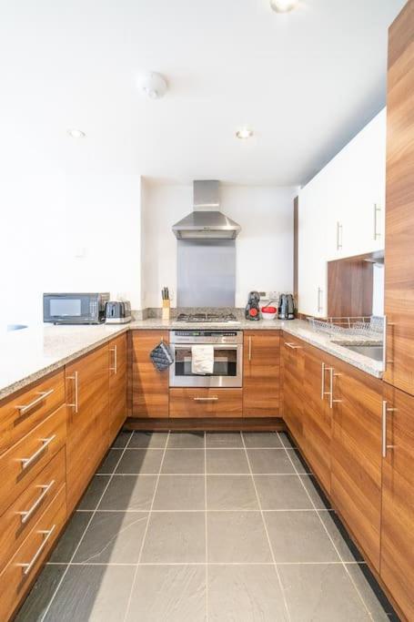 Liverpool St Shoreditch London Terrace Apartment