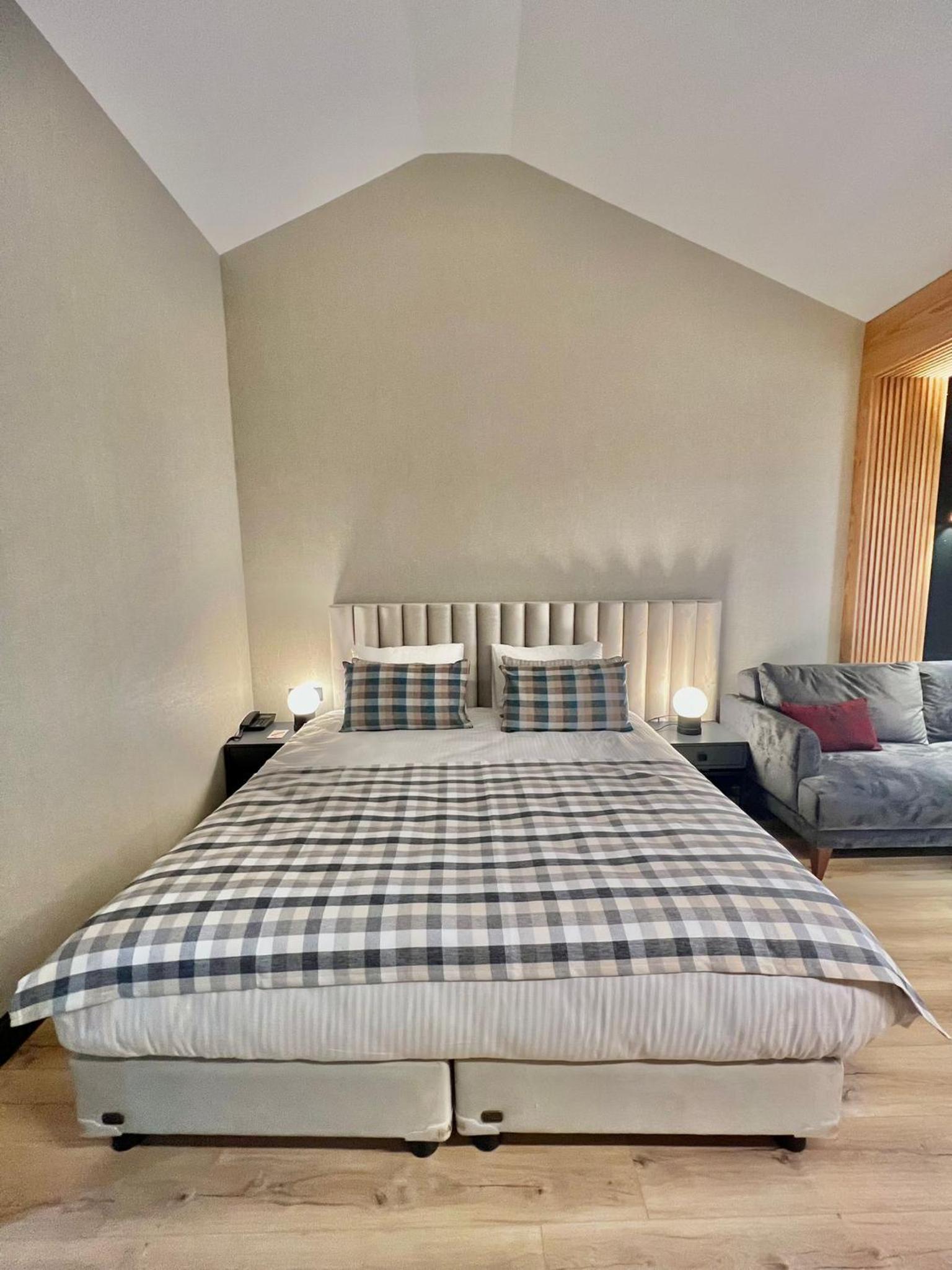 Dosso Dossi Otelleri Laleli - Image 18