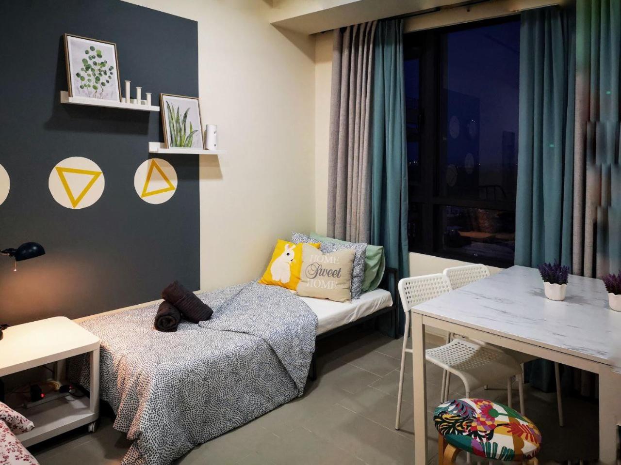 The Perfect Getaway @ Tamarind Suites, Netflix 300Mbps photo 4