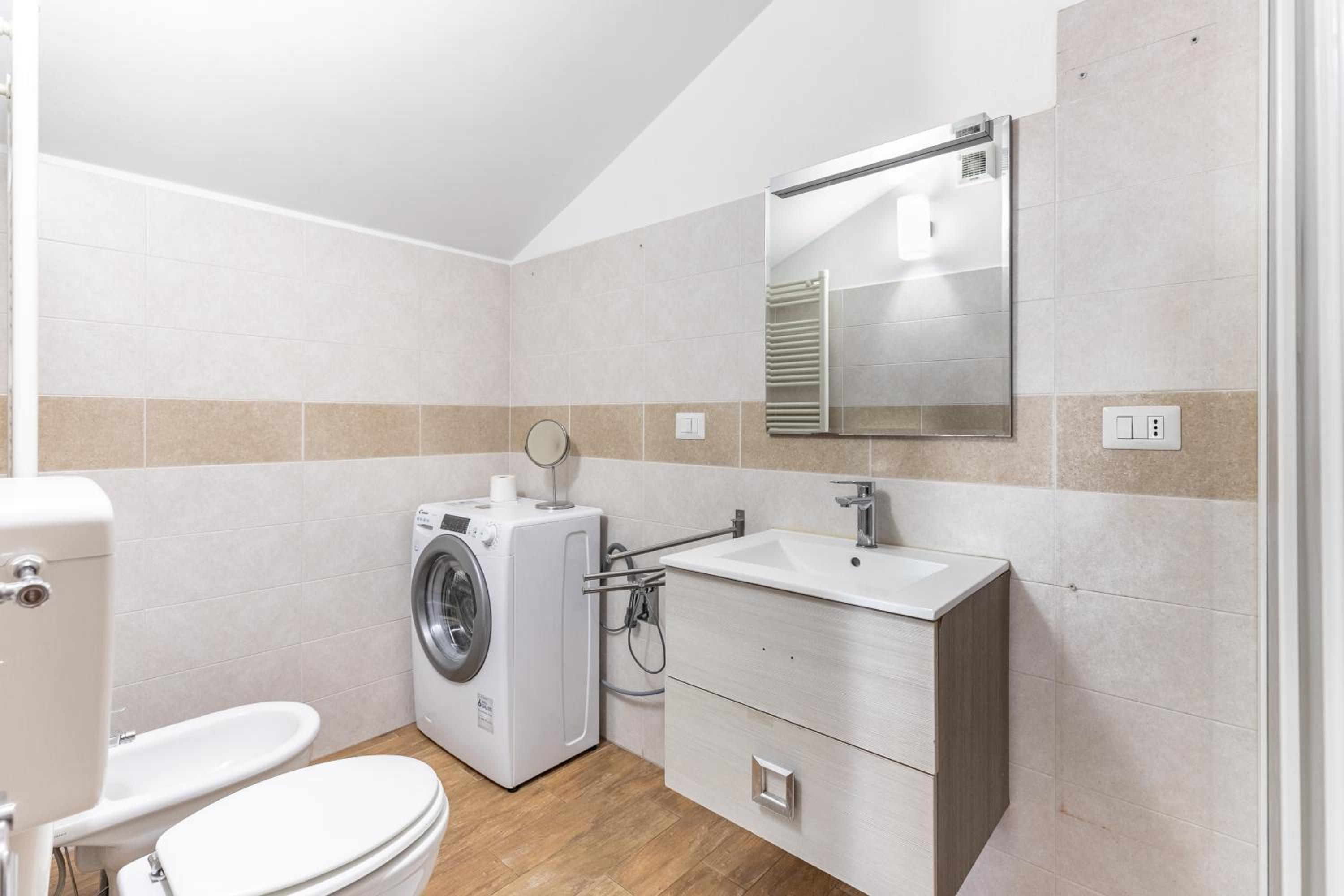 Alessia's Flat - Affori