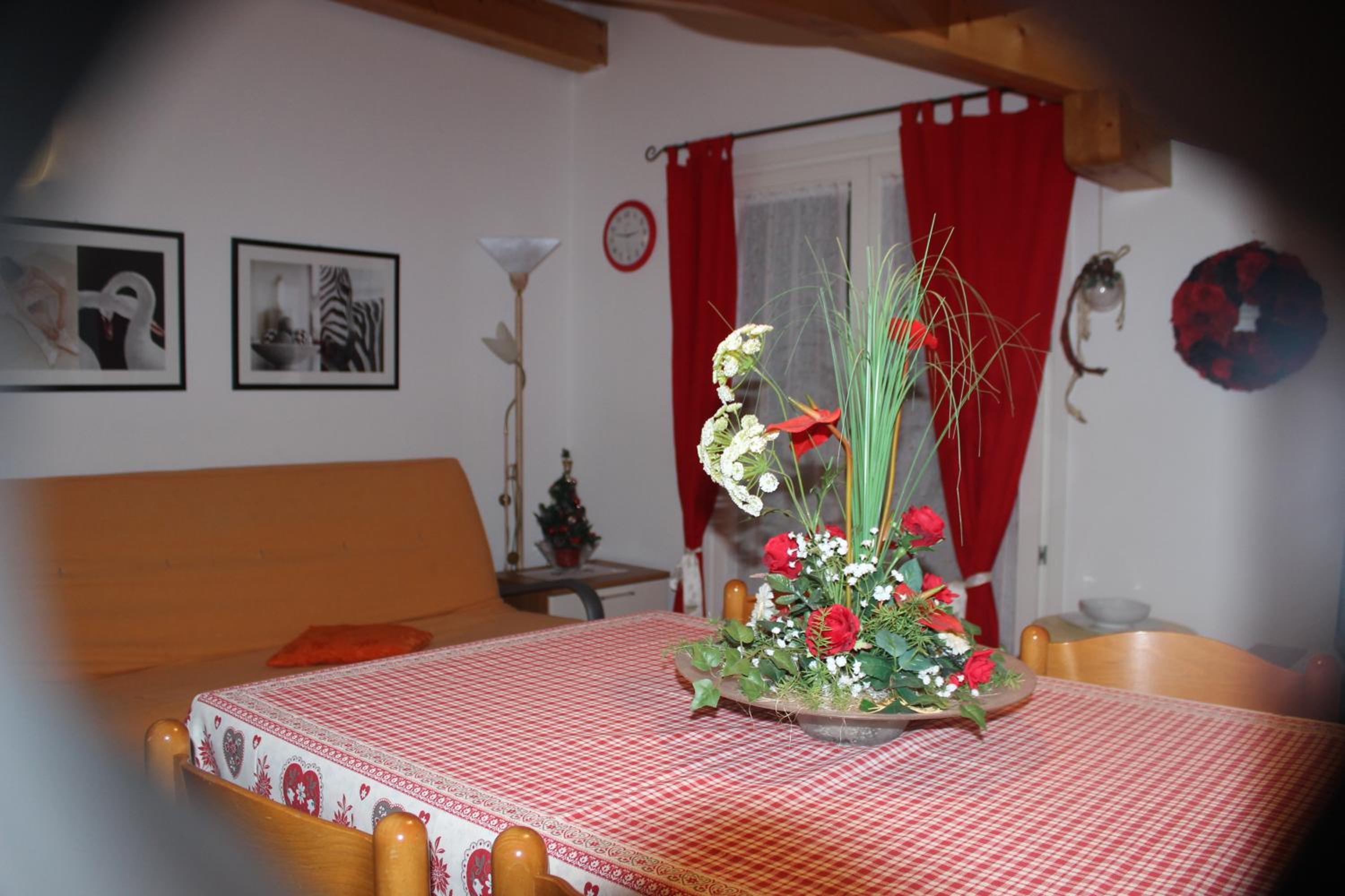 Photo 34