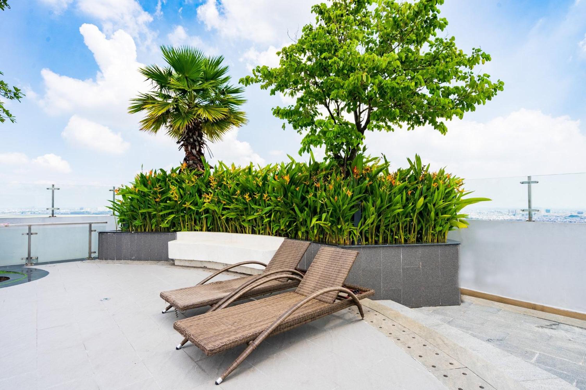 KIRAKUAN ☆CITY VIEW FLAT/SKY POOL/GYM