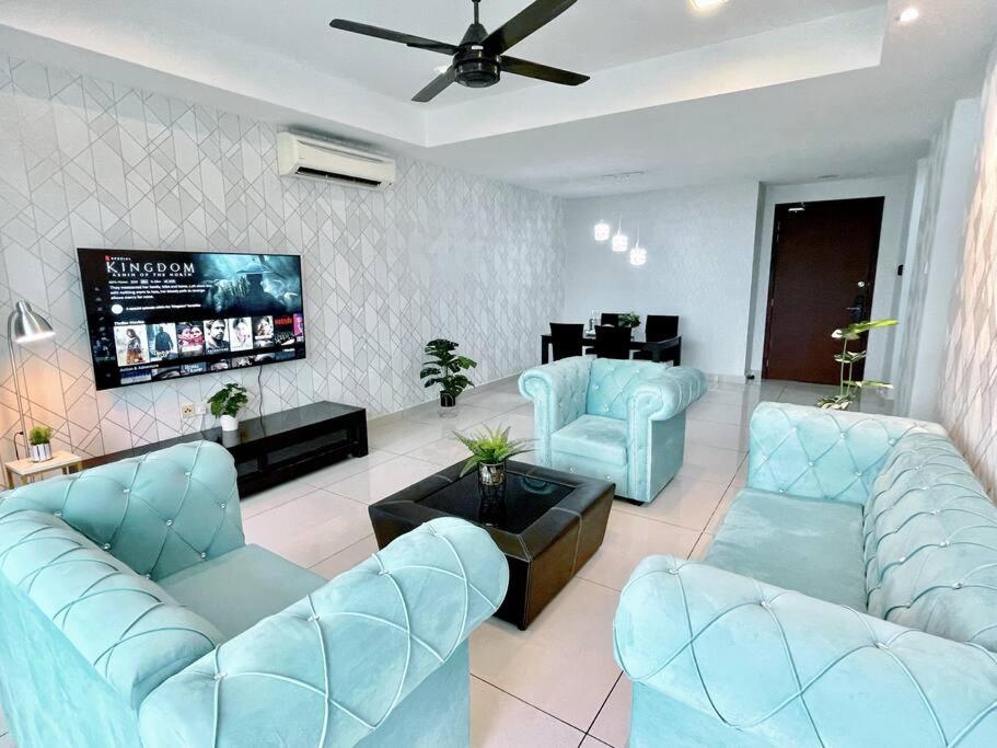 KSL CityMall 15-20pax 4B4B PrivateLift-SmartTV70inch-Netflix