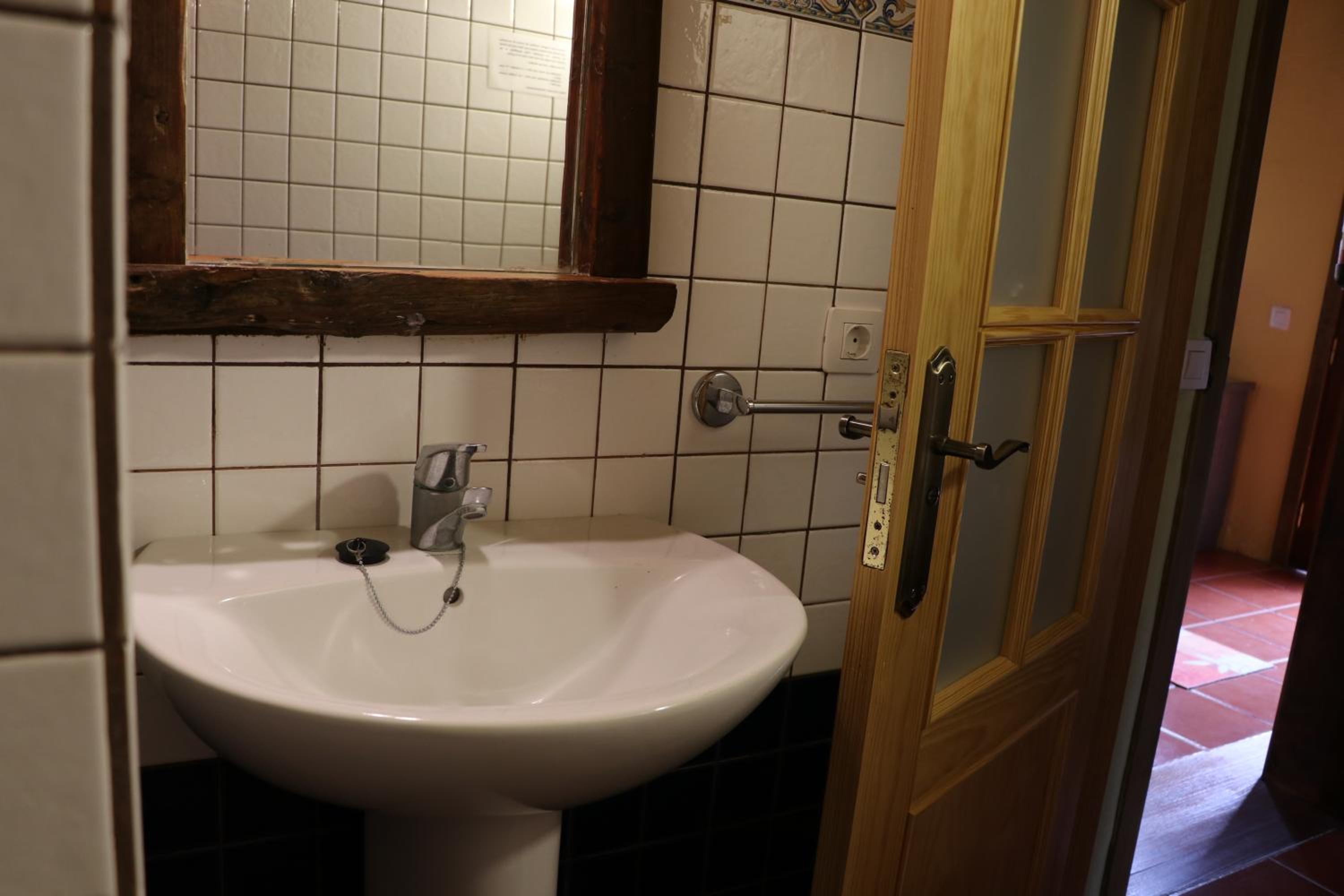 Photo 32