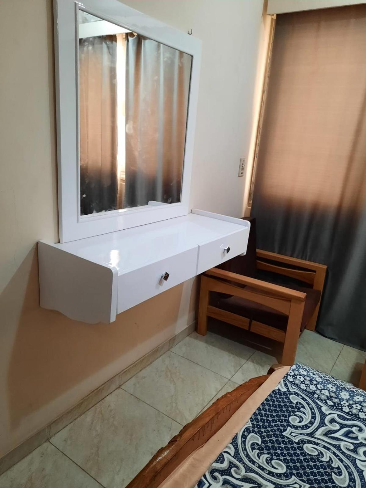 Apartment in Luxor city center-Nil view 2