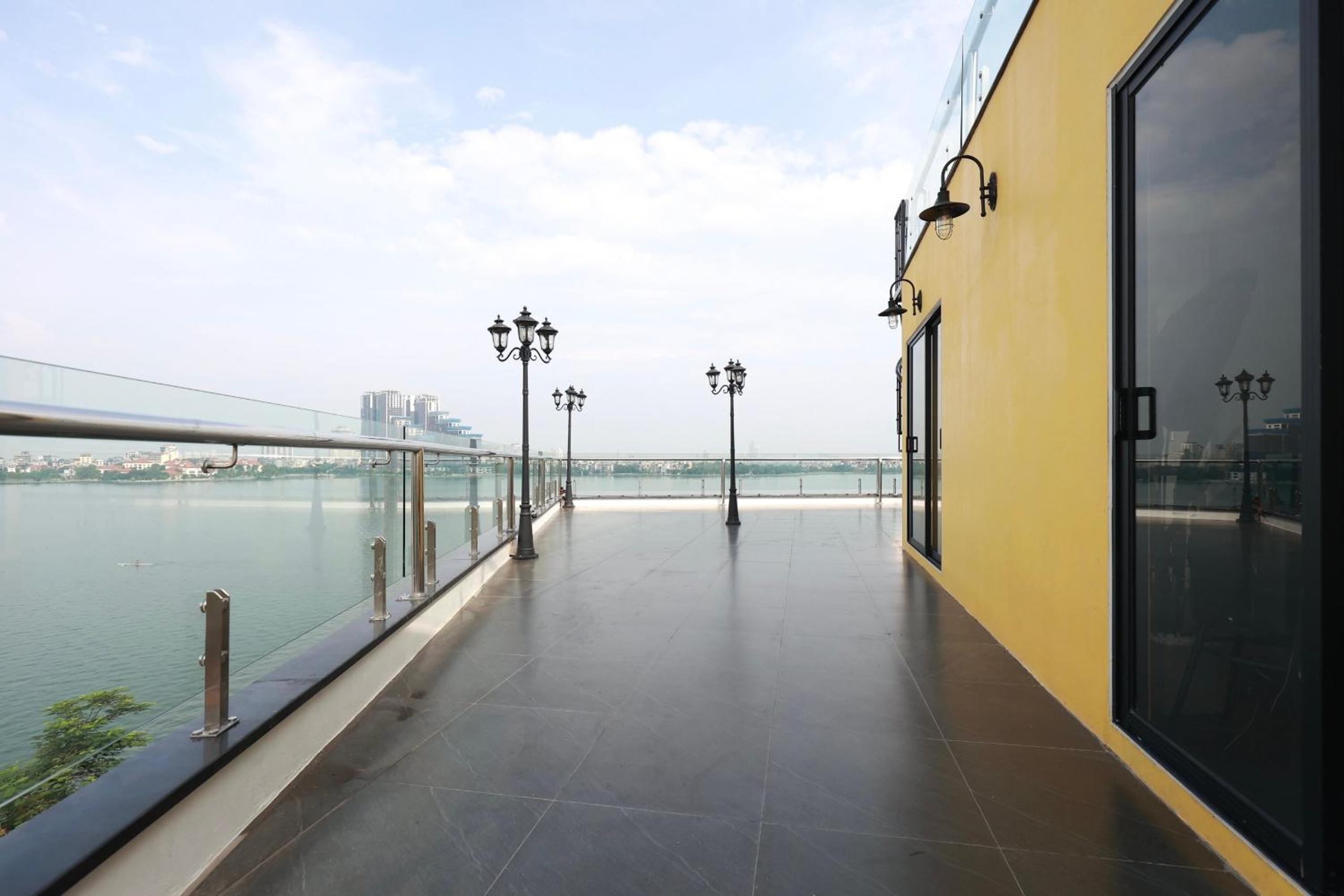 Sweet Home Apartment Lake view 147 Ve Ho street Westlake