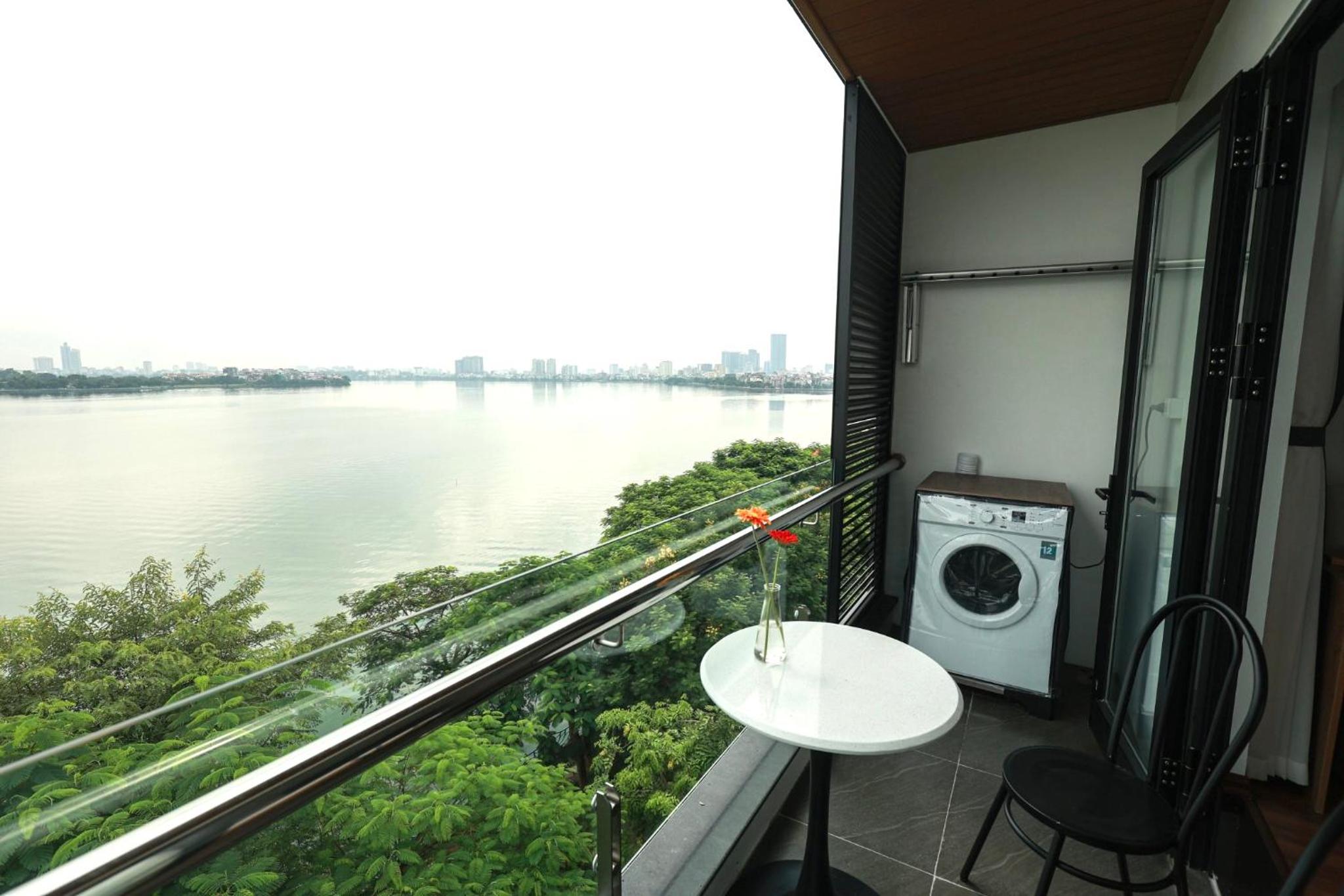 Sweet Home Apartment Lake view 147 Ve Ho street Westlake