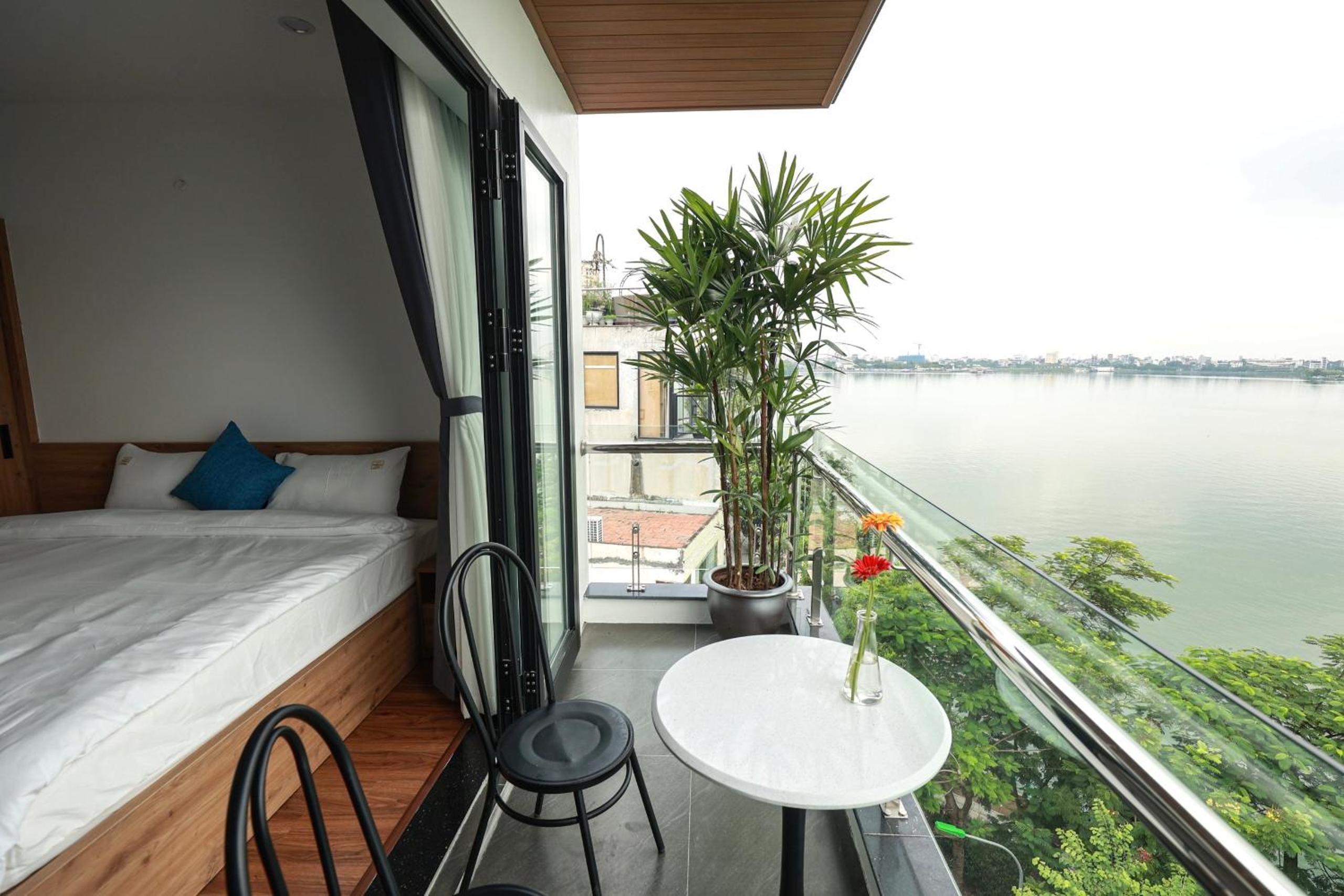 Sweet Home Apartment Lake view 147 Ve Ho street Westlake