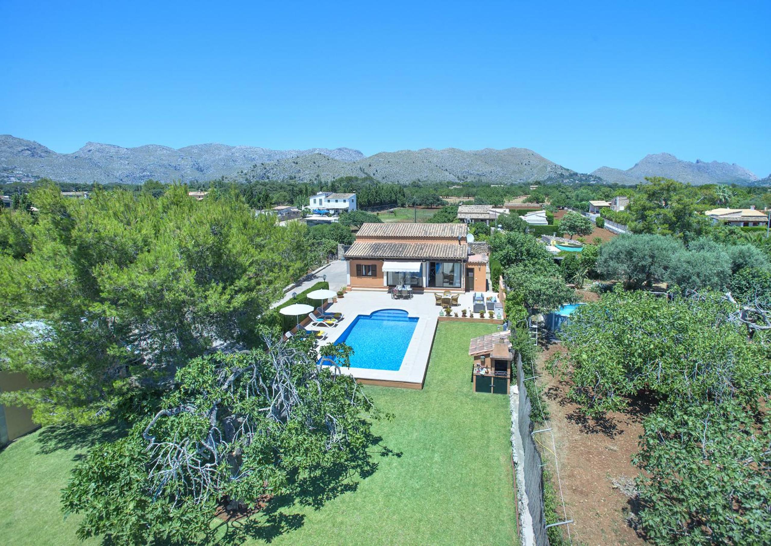 Owl Booking Villa Marvil - Exclusive Holidays photo 5