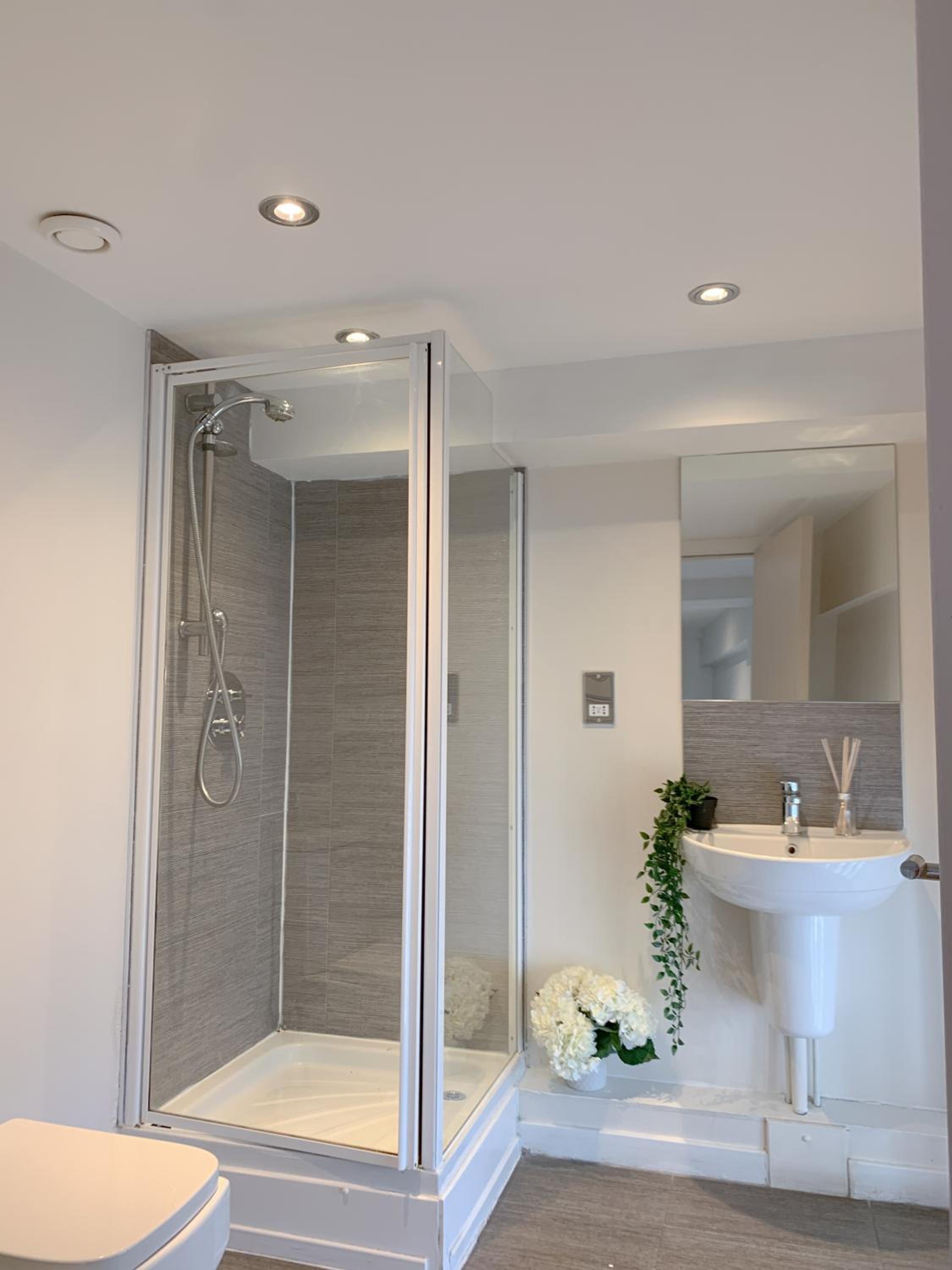 Duplex 2-bedroom apartment in Liverpool centre photo 4