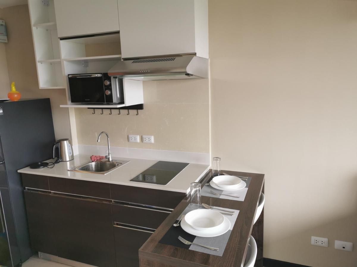 Apartments MBC No. 2306 view 2