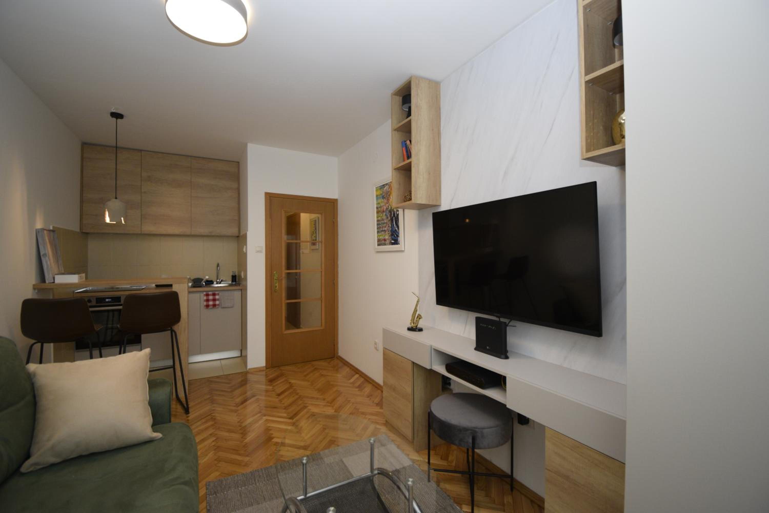 Studio apartment Art Zone view 4