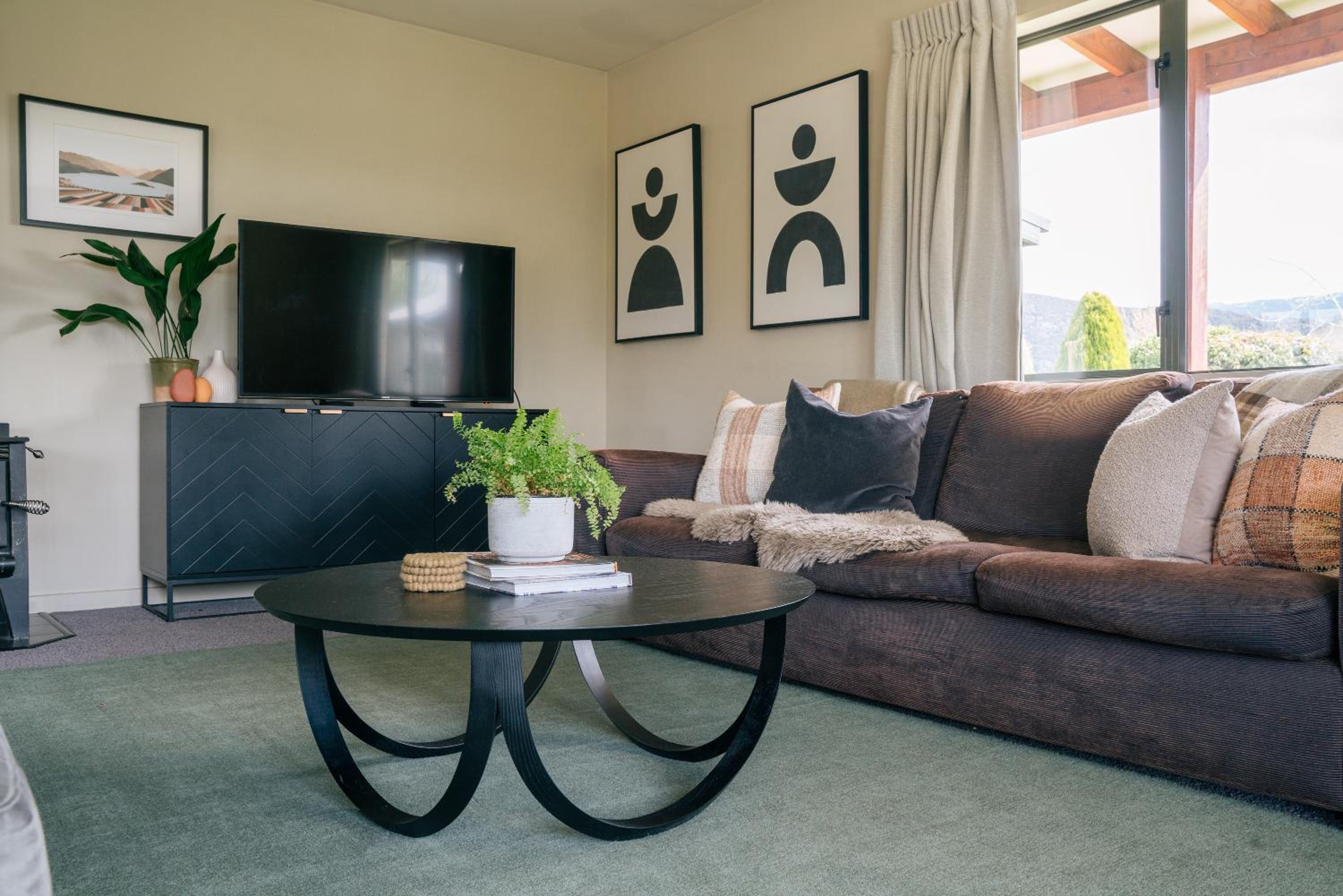 Wanaka Retreat view 4