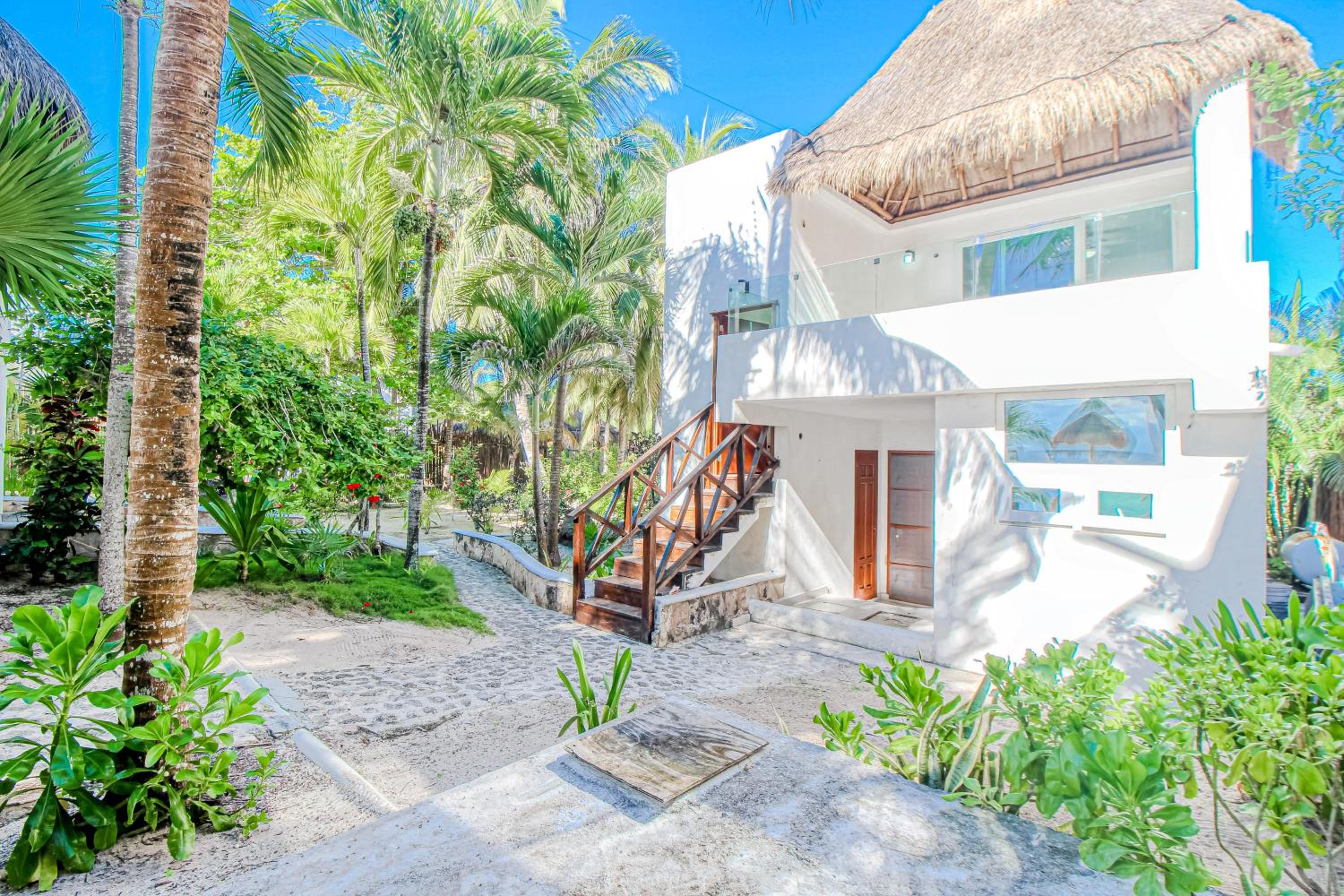 Villa Casa Sol at Tankah view 3