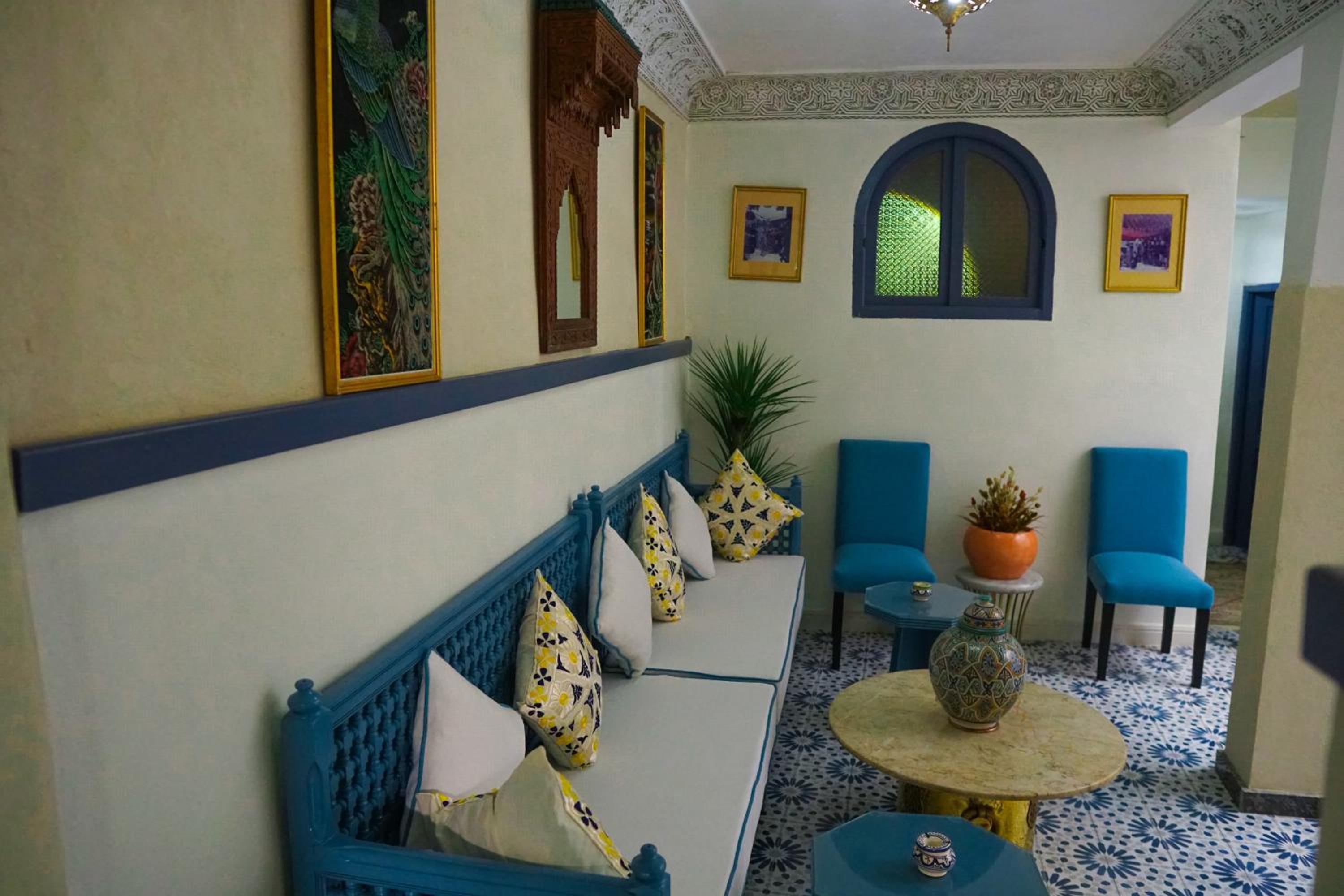 lounge
