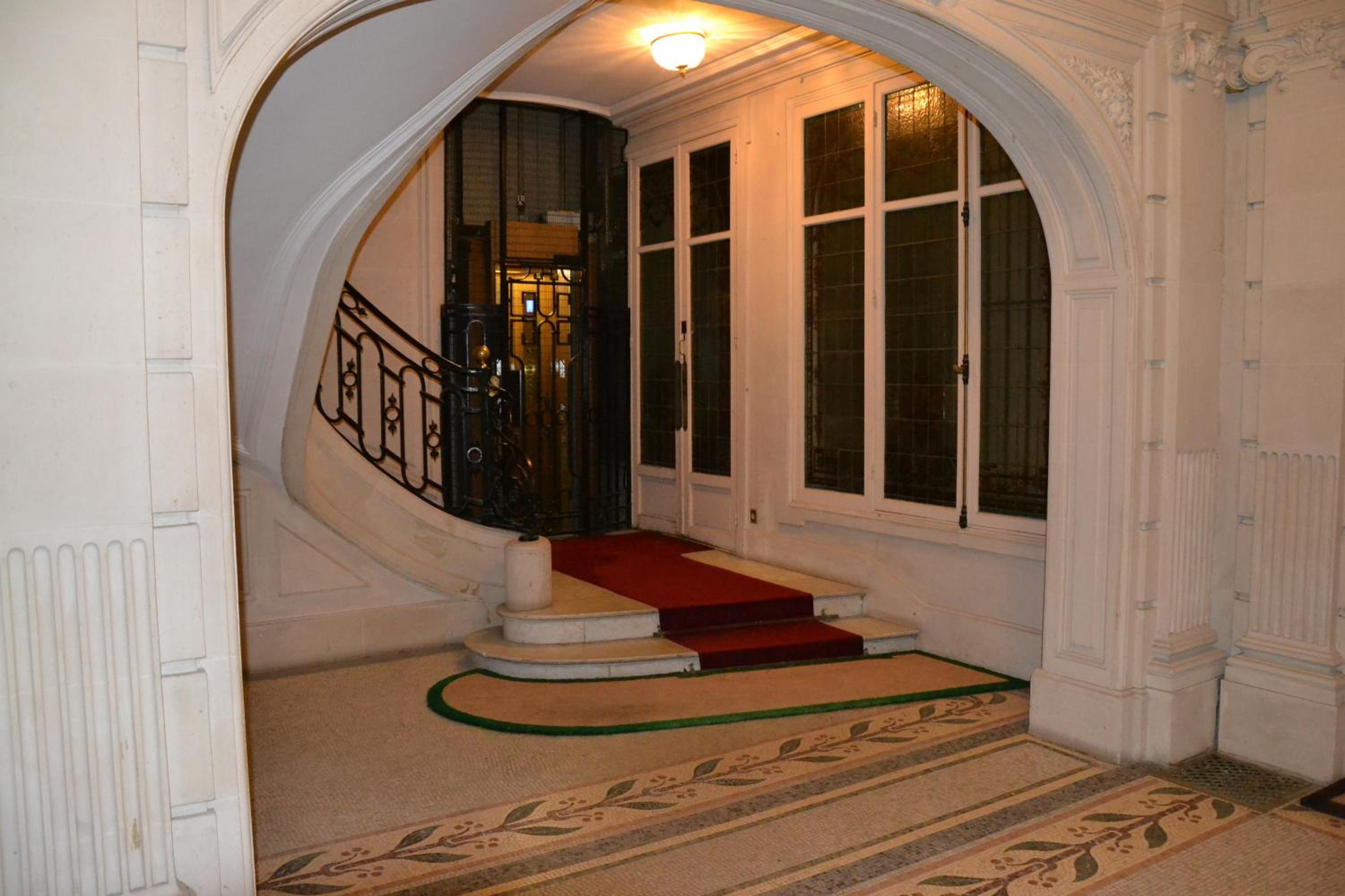 Prestigious Appartement Trocadero