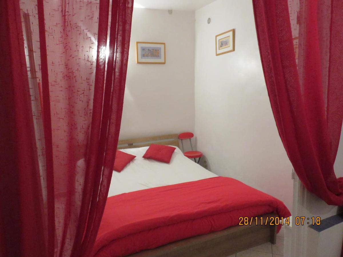 Studio Vieux Menton view 3