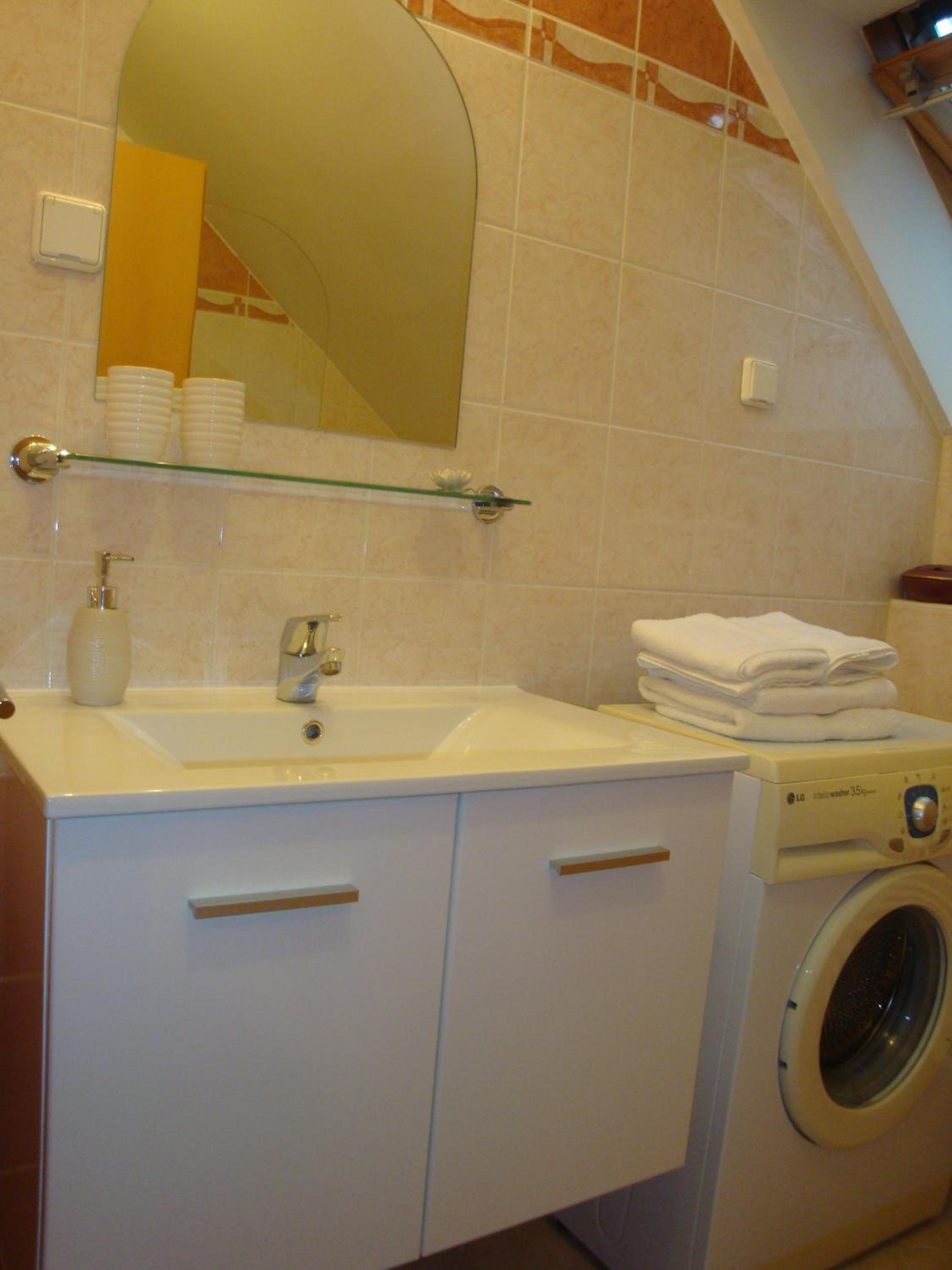 HOLIV Apartman