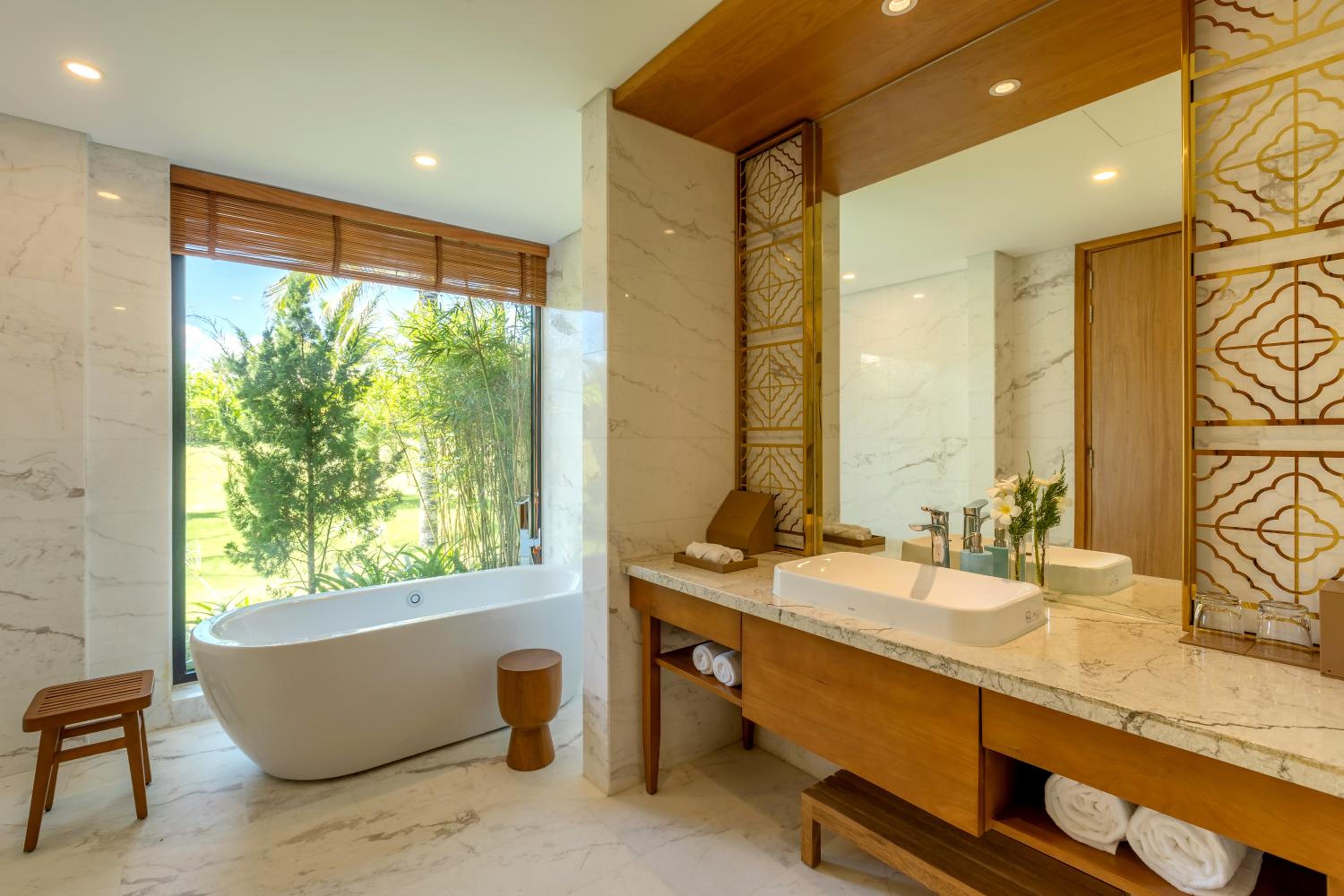 Selectum Noa Resort Cam Ranh 50