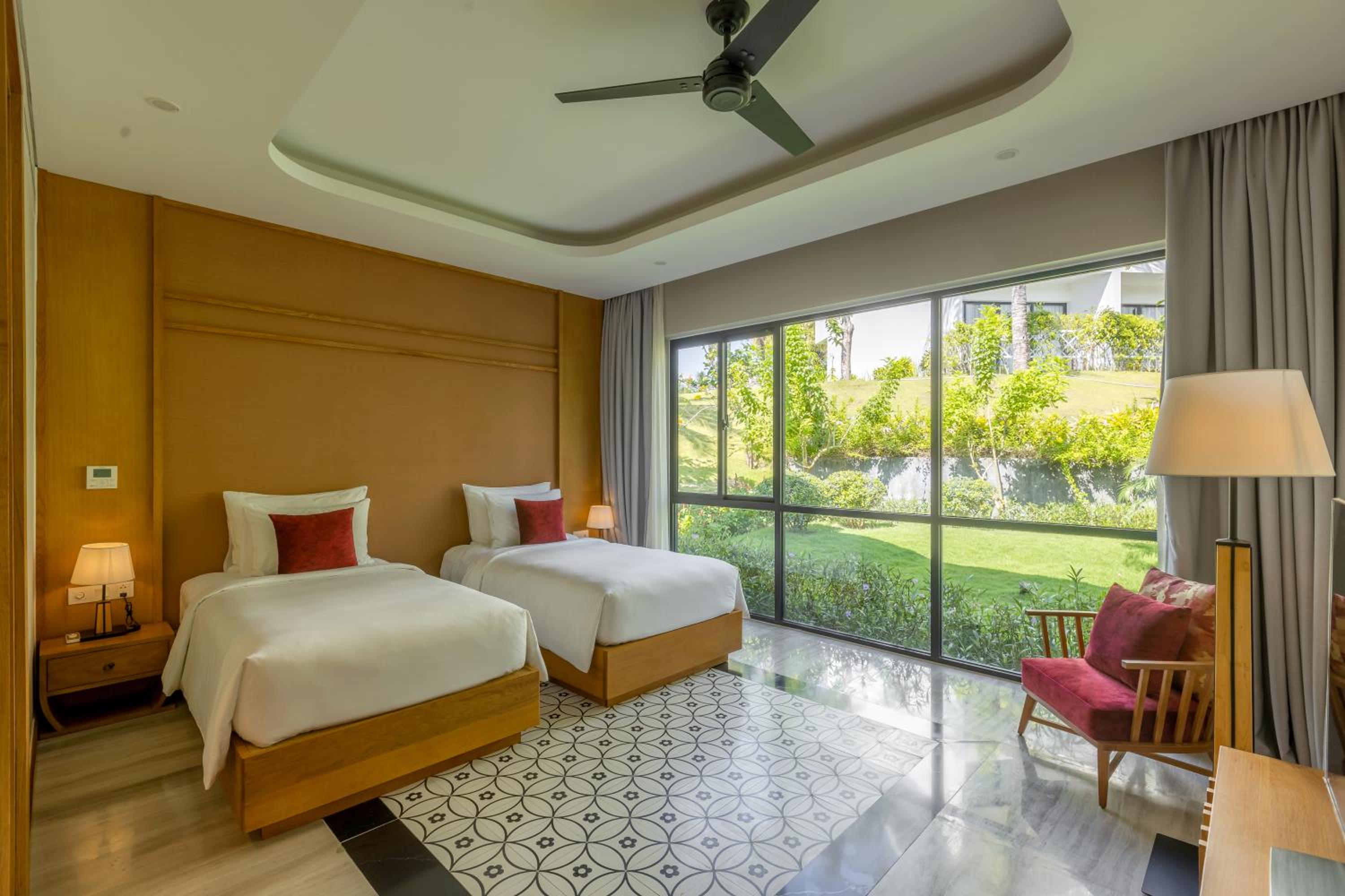 Selectum Noa Resort Cam Ranh 56