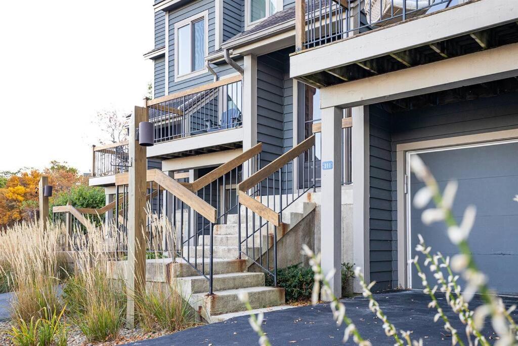 Relaxing 2Bedroom Townhome w/Playroom & Great View view 2