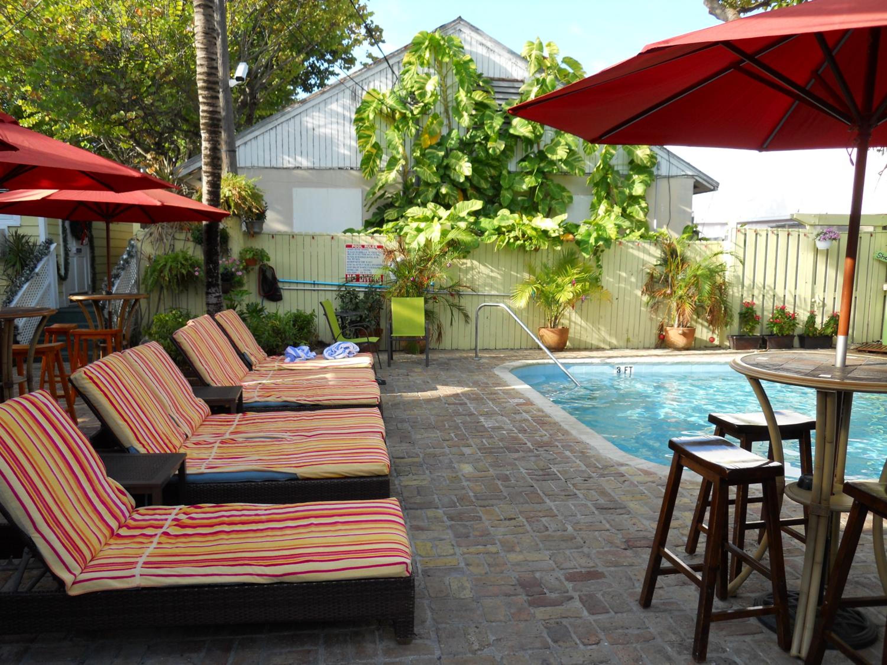 Duval Inn - Key West