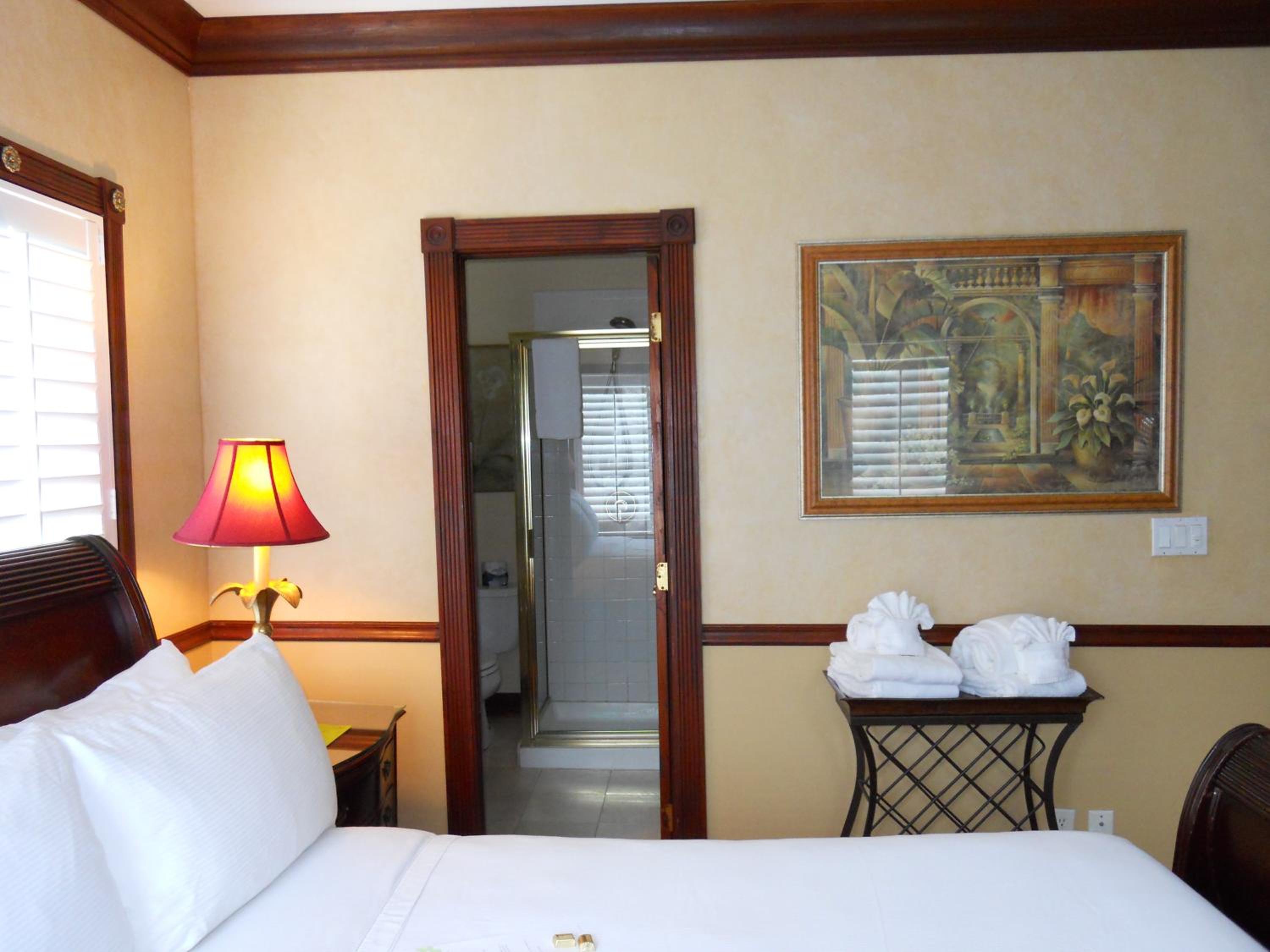 Duval Inn - Key West