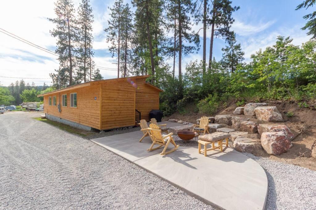 Cozy Duplex Unit - Beautiful Lake Views view 2