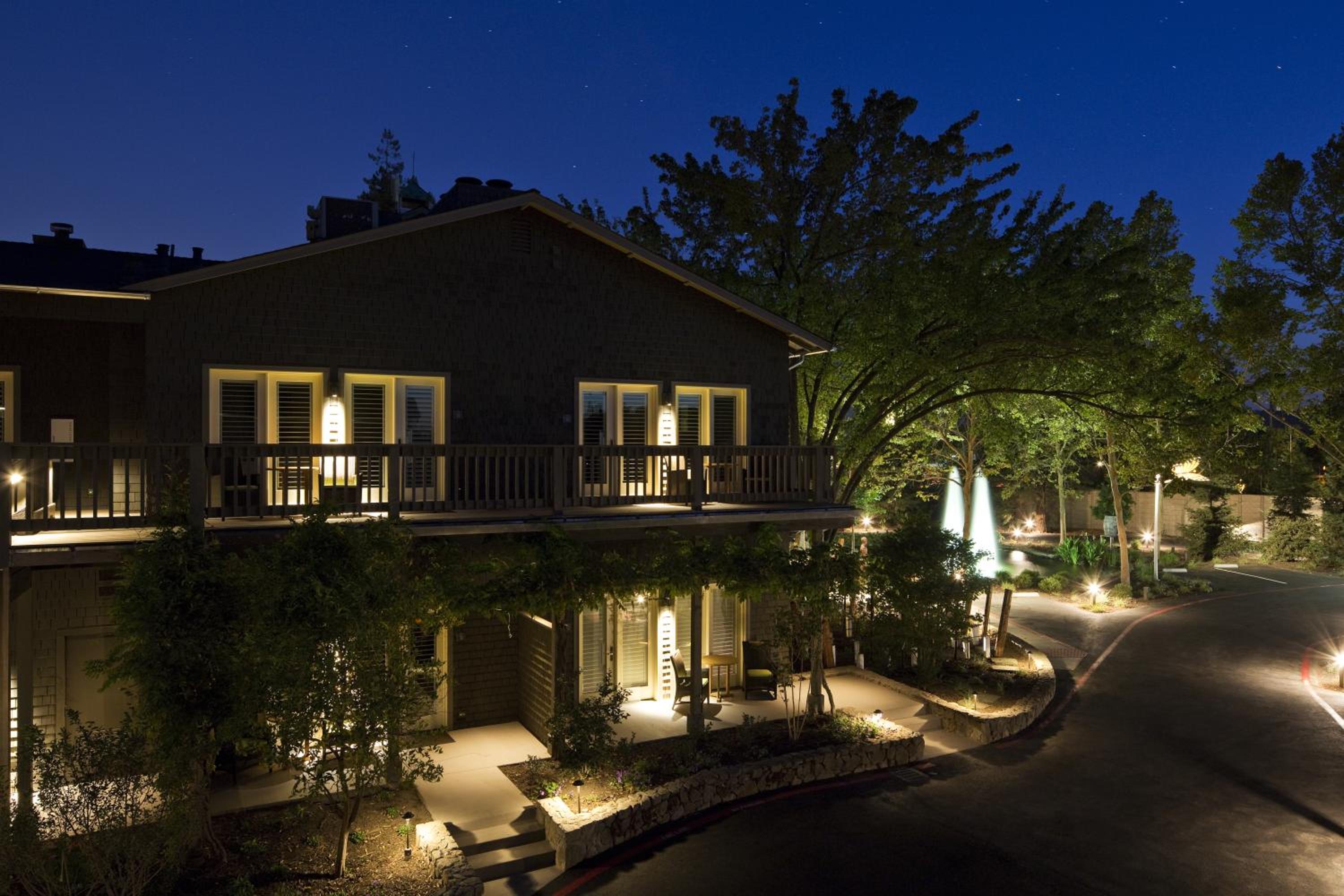 Hotel SENZA Hotel - Image 1