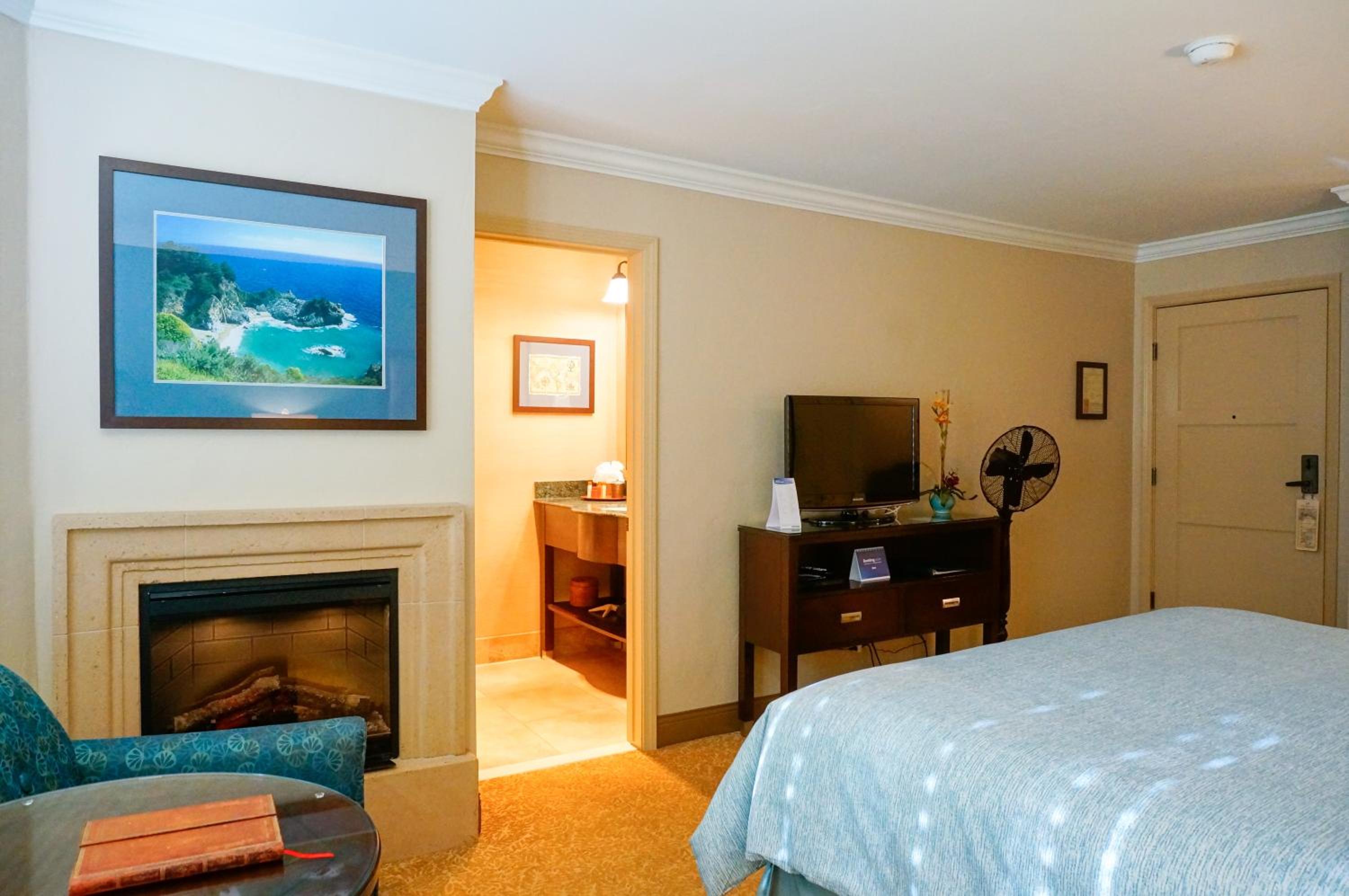Blue Dolphin Inn