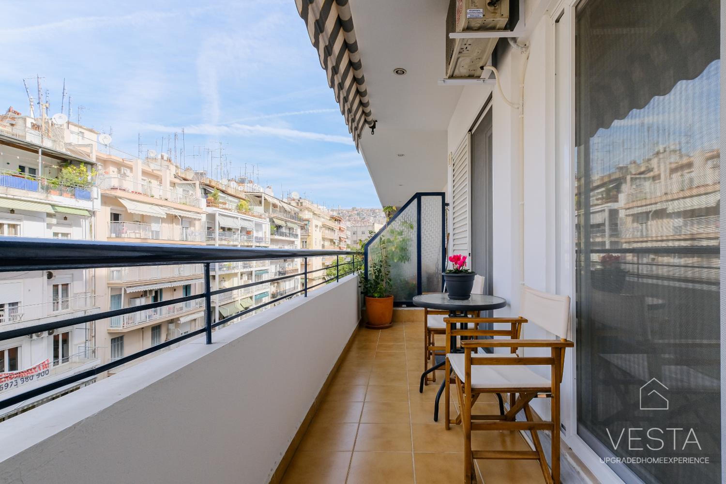 The Modern World Apartment, Vesta Philoxenia view 2
