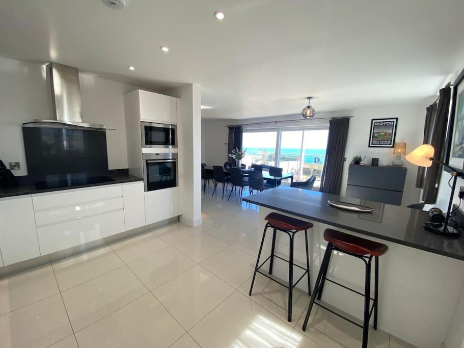 Cliff Top Heights-Beach front house near Brighton view 2
