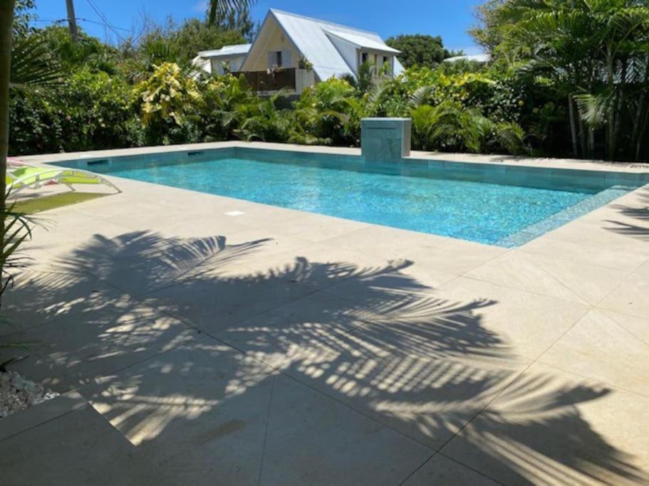Villa 'Vinlie' avec piscine proche lagon de La Saline view 2