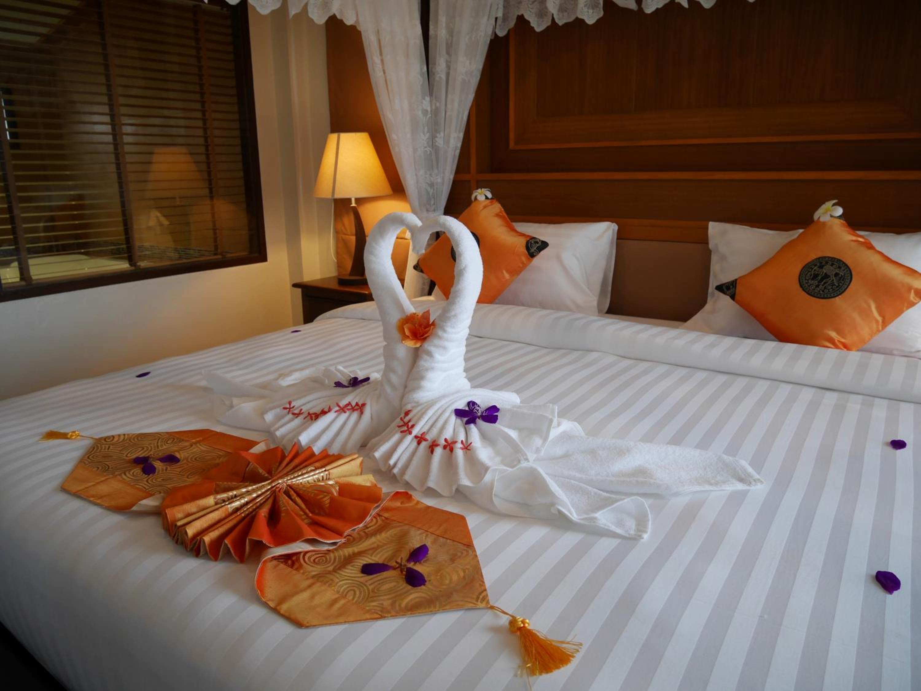 The Sunset Beach Resort - Koh Kho Khao