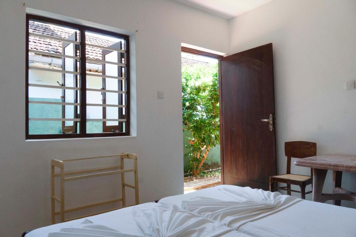The CatiPe Lodge view 5