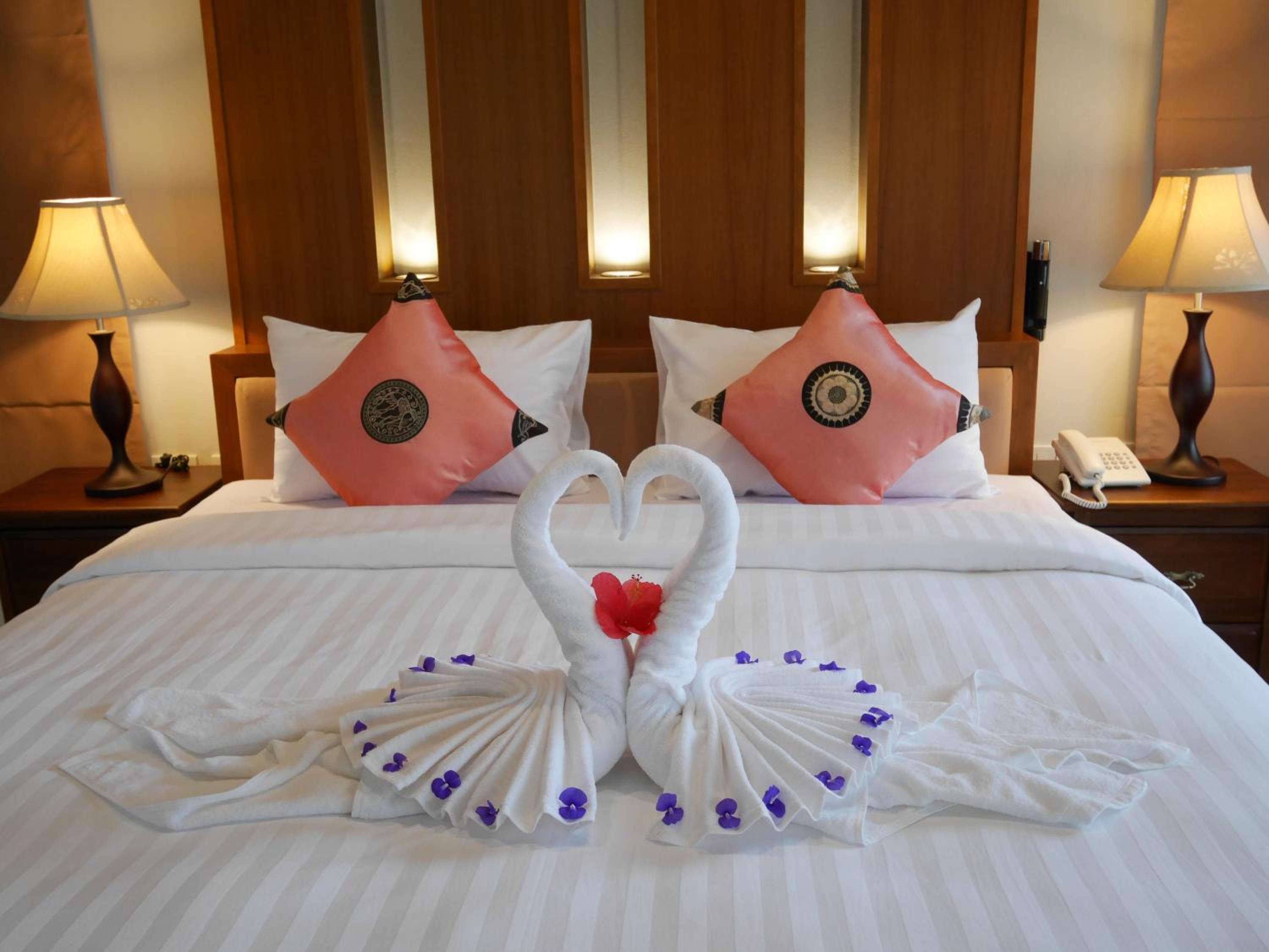 The Sunset Beach Resort - Koh Kho Khao