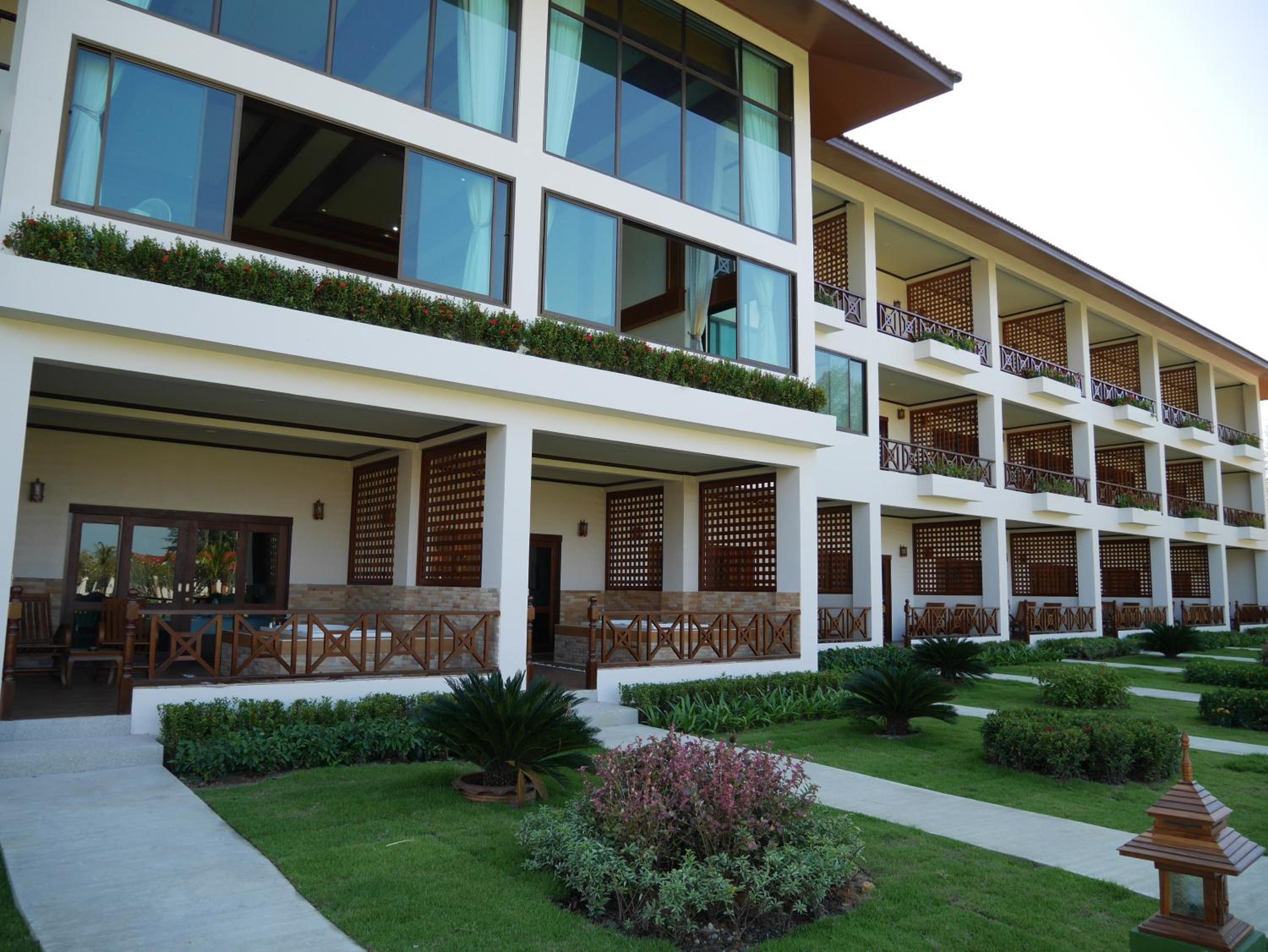 The Sunset Beach Resort - Koh Kho Khao