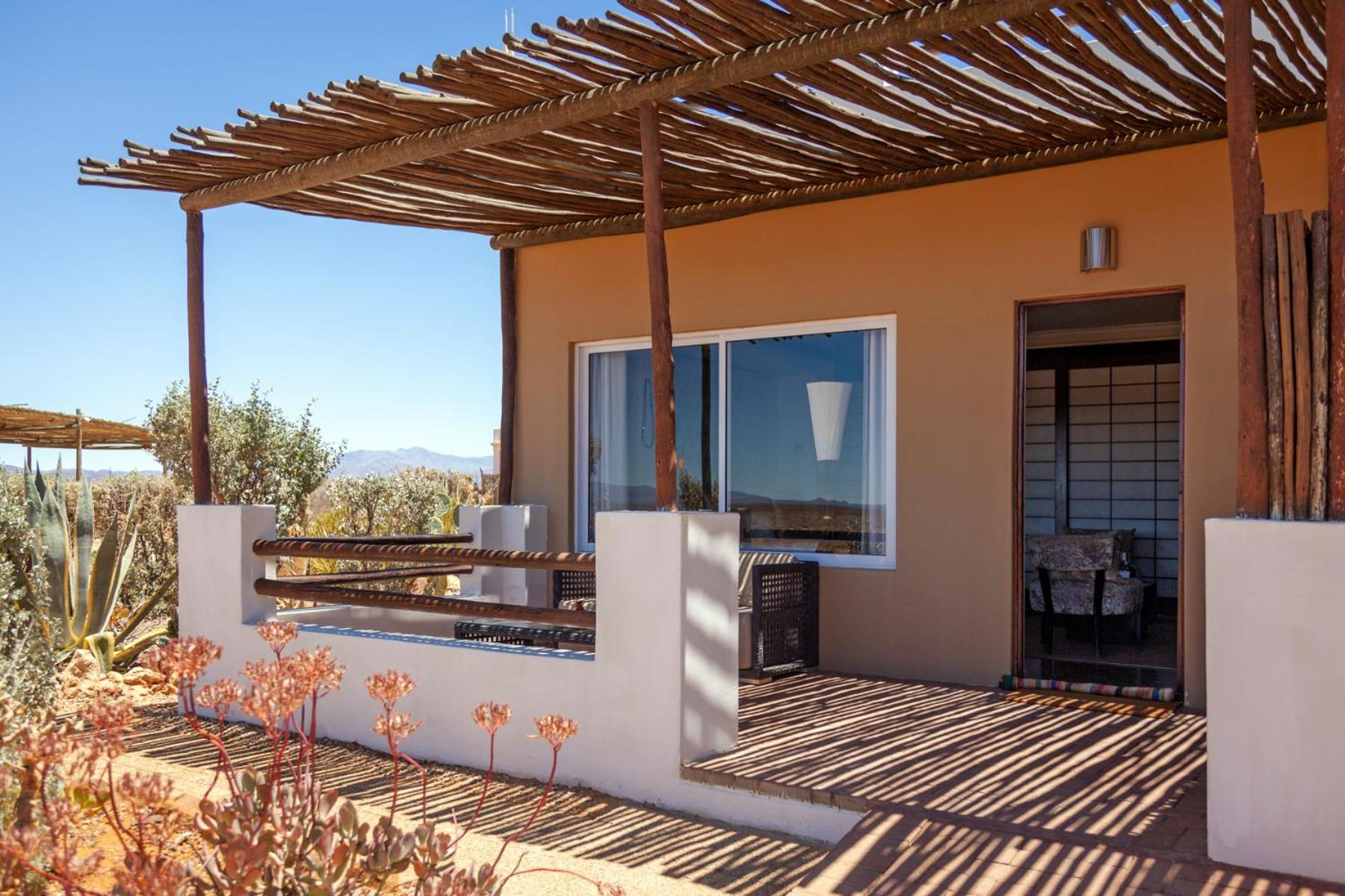 Inverdoorn Game Reserve Lodge view 3