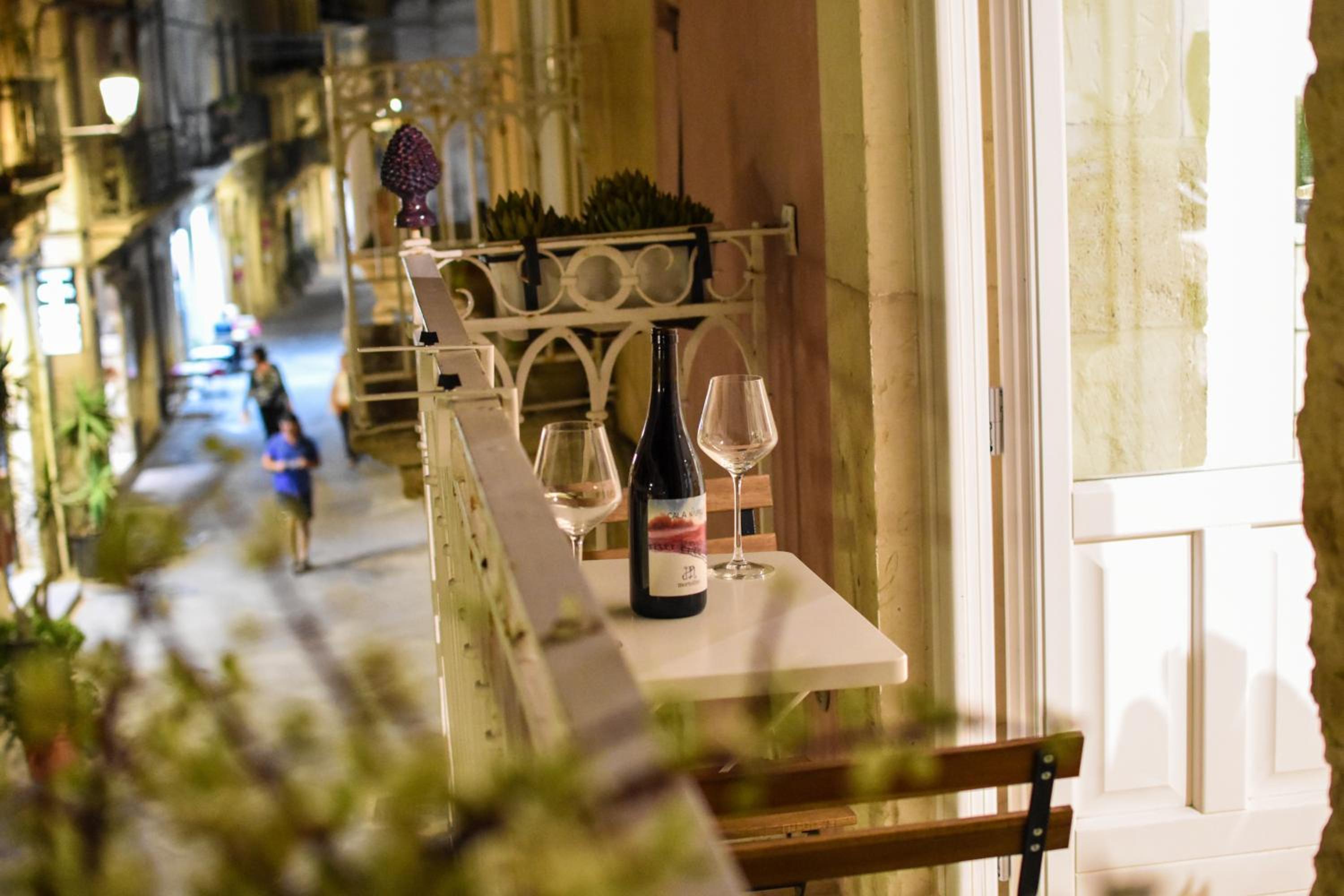 Balcony in Giudecca by Ortigia Apartments