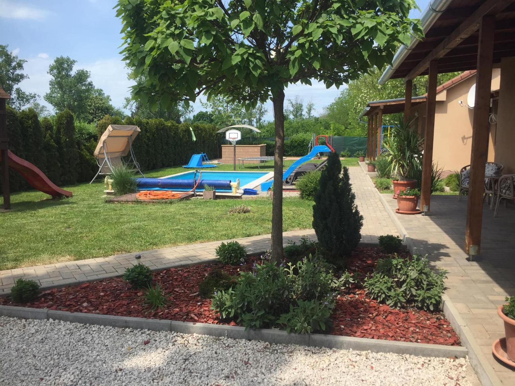 Kökszi Beach Nyaralóházak view 5