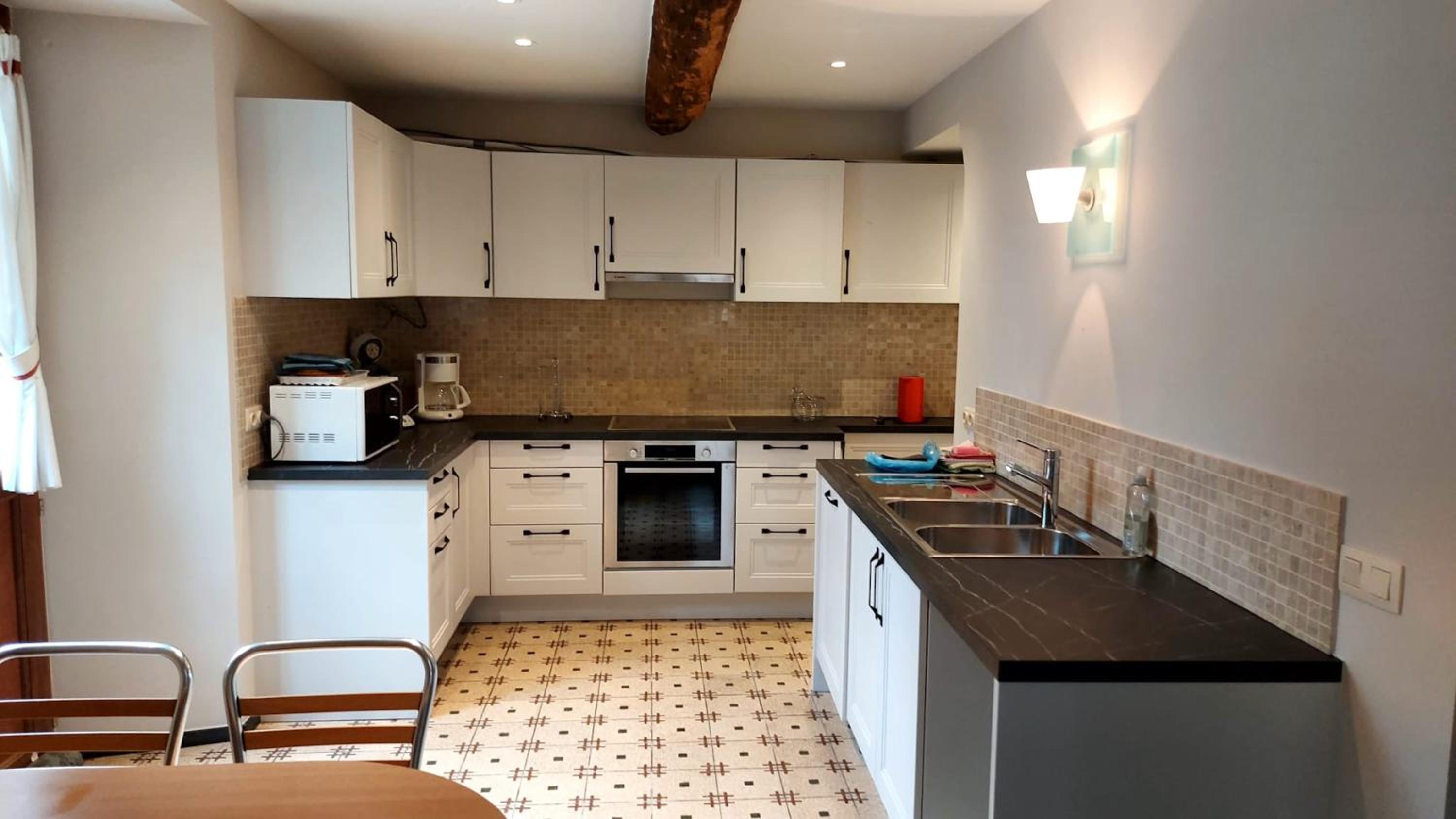Charming House & Garden in Rochefort Boules & Terraceb