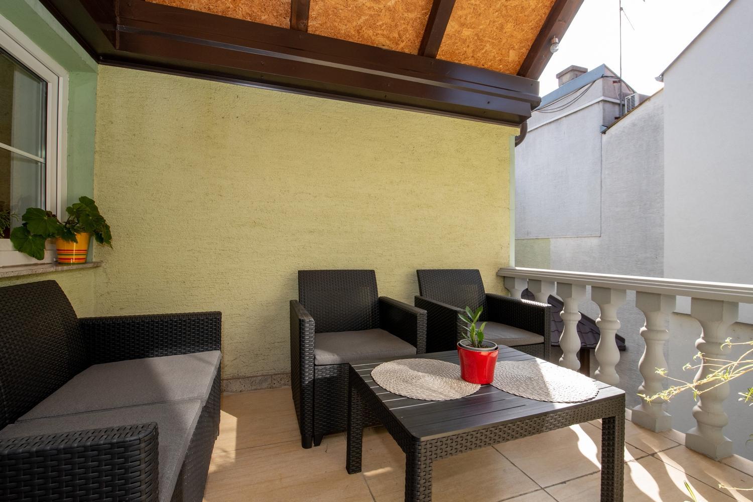 Hotel Apartman Lega - Daruvar - Image 1