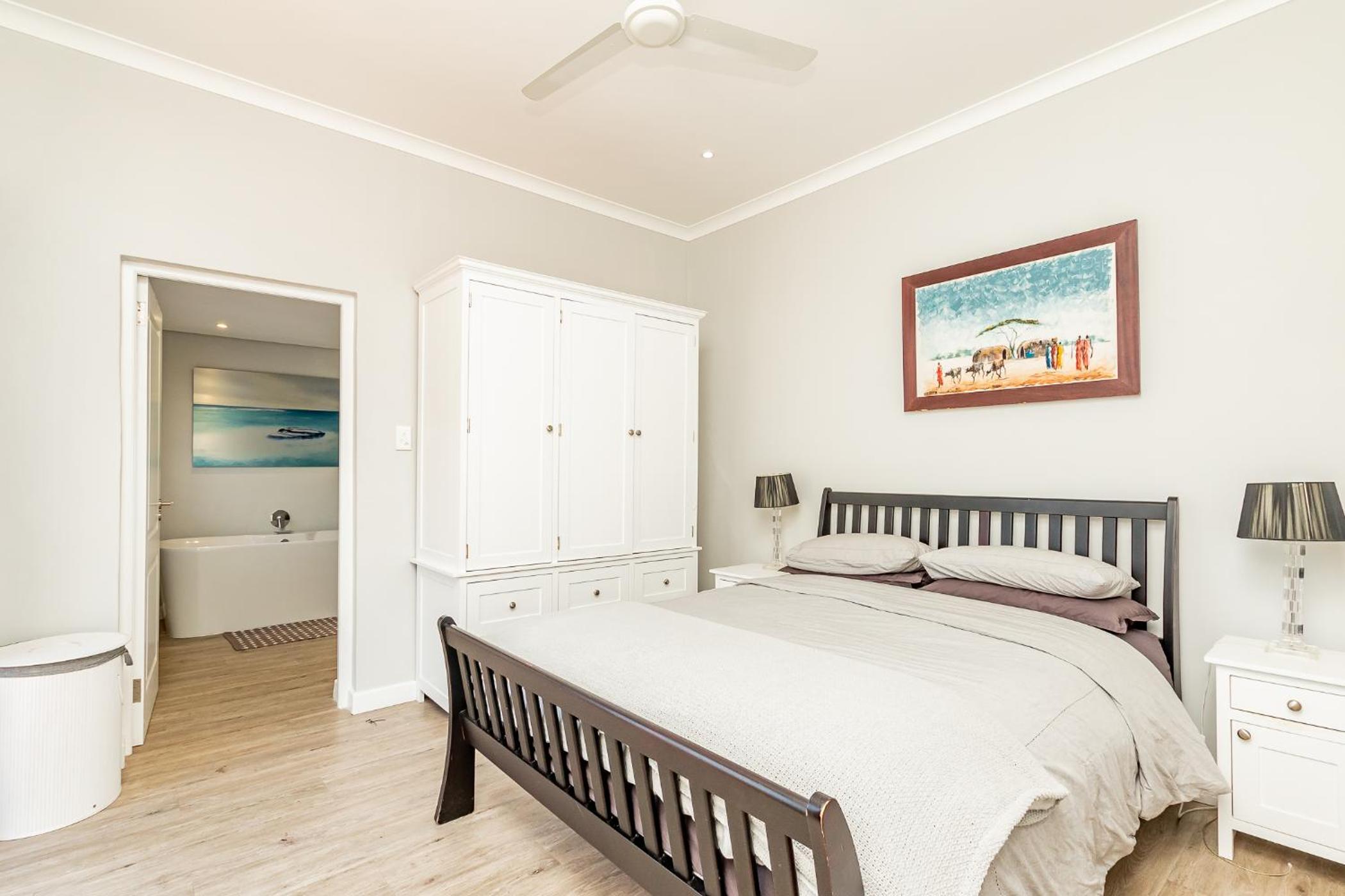 Spacious Guest Apartment in Rondebosch view 2