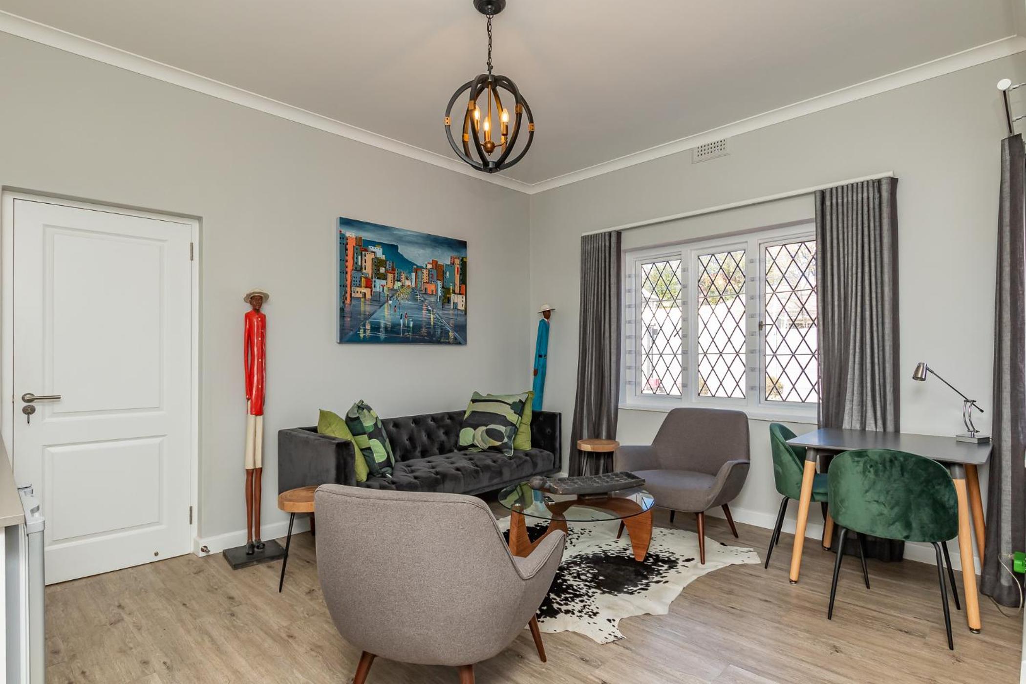 Spacious Guest Apartment in Rondebosch view 5